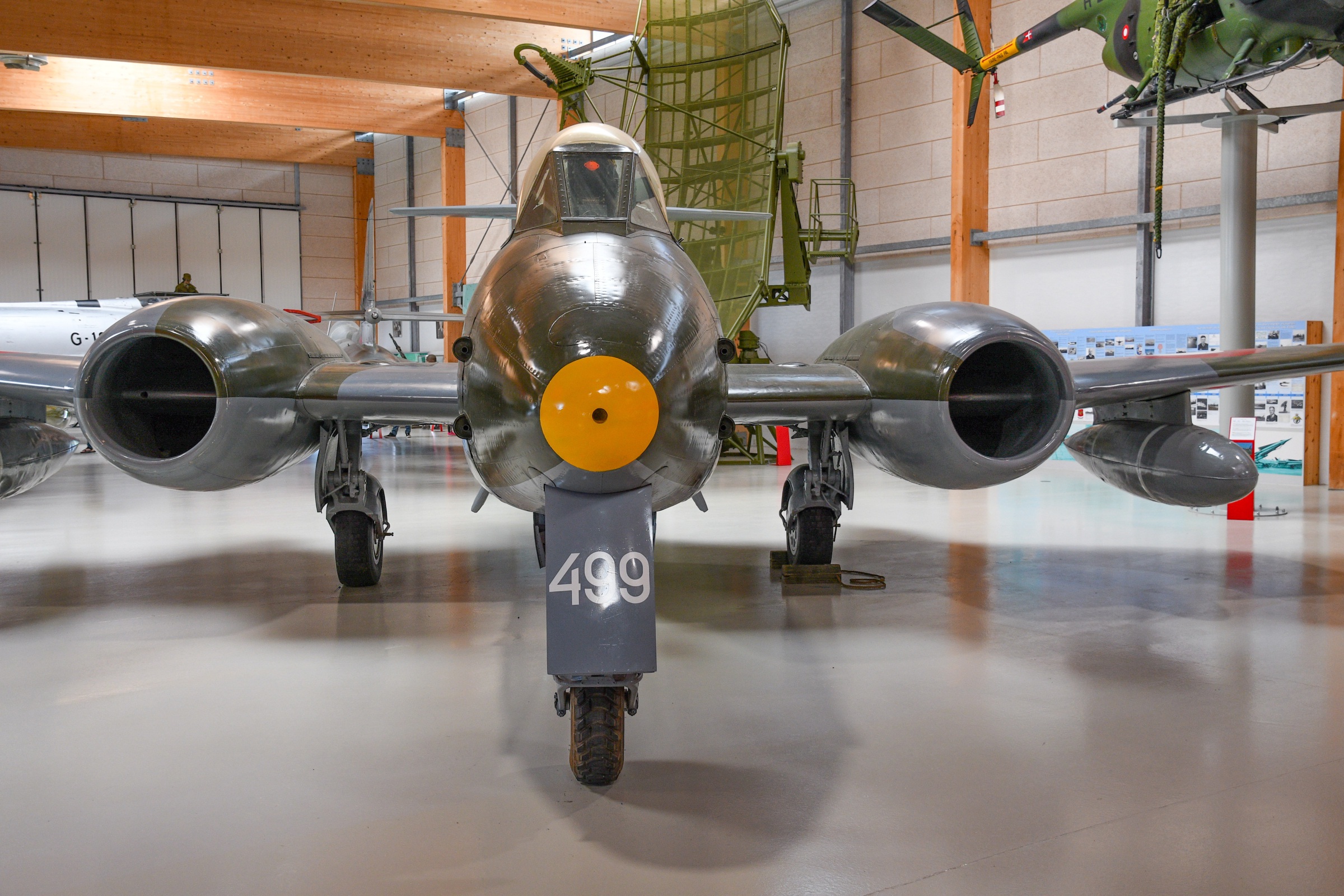 Gloster Meteor F. Mk .8