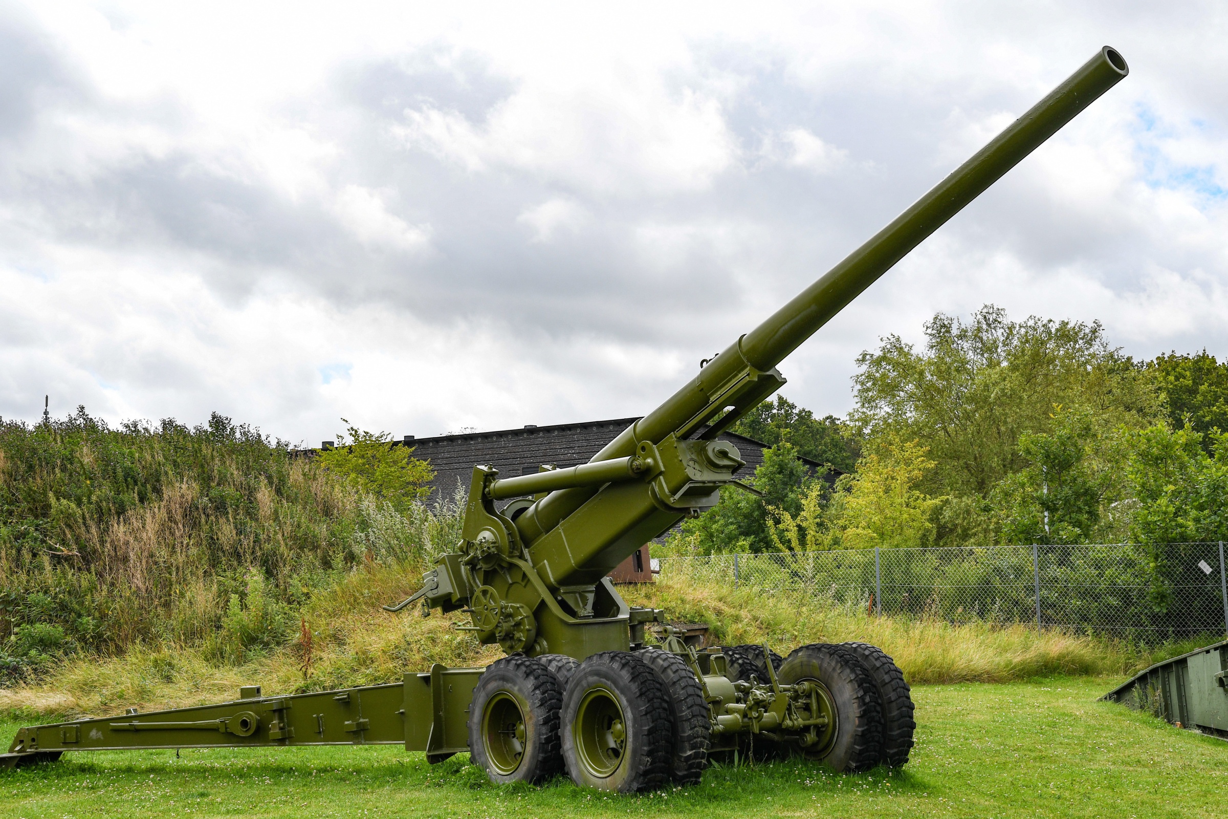 155 mm Gun M1 Long Tom