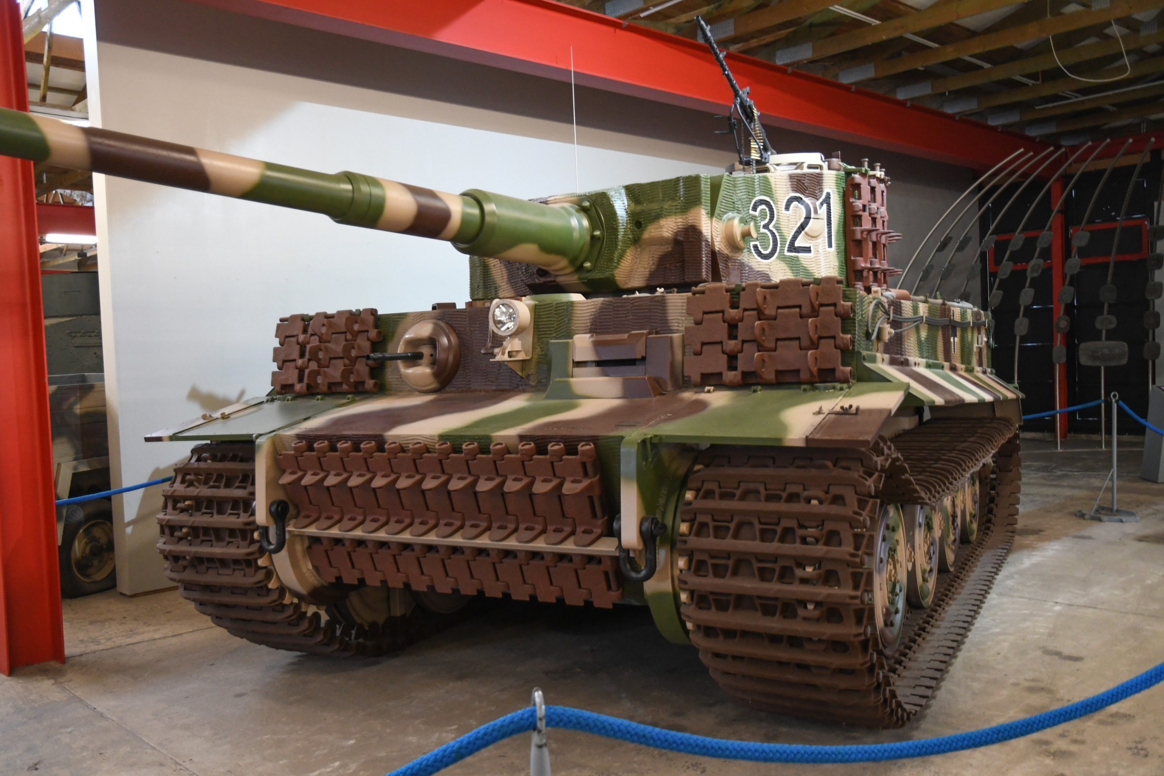 Panzerkampfwagen VI  Ausf. E  Tiger (Sd.Kfz. 181)   (replica)