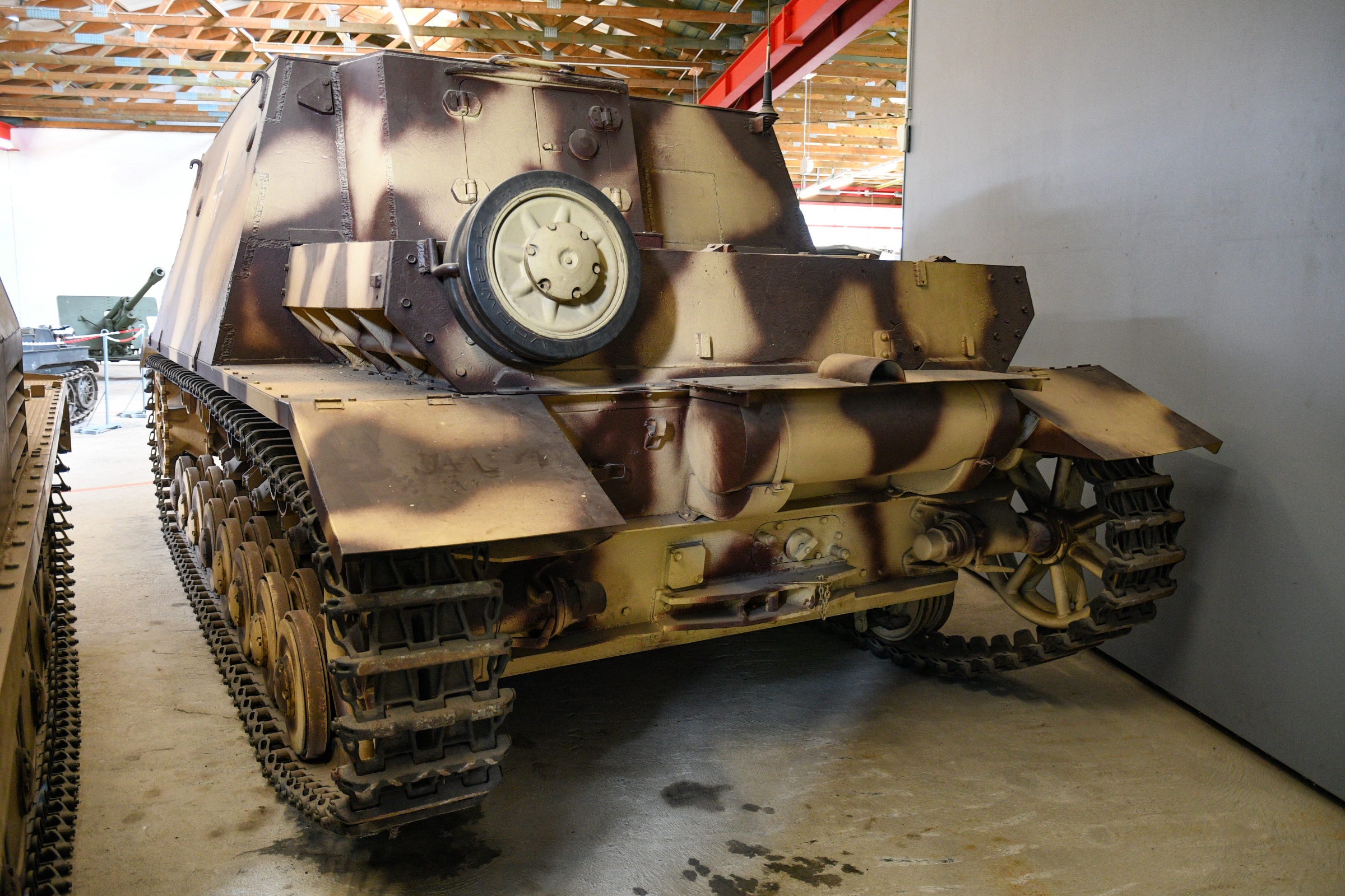 Sturmpanzer IV