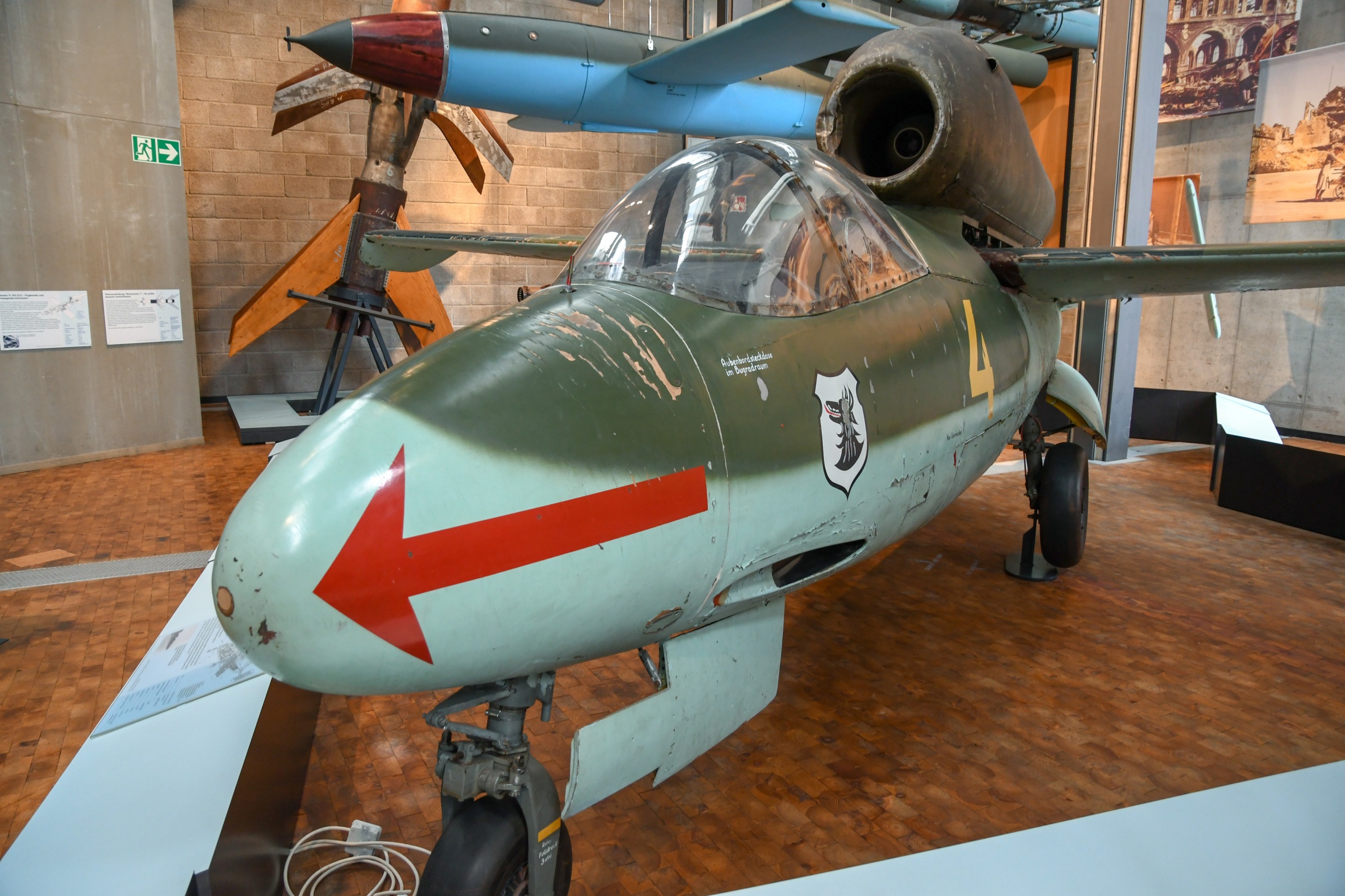 Heinkel He 162 A-2 Volksjäger