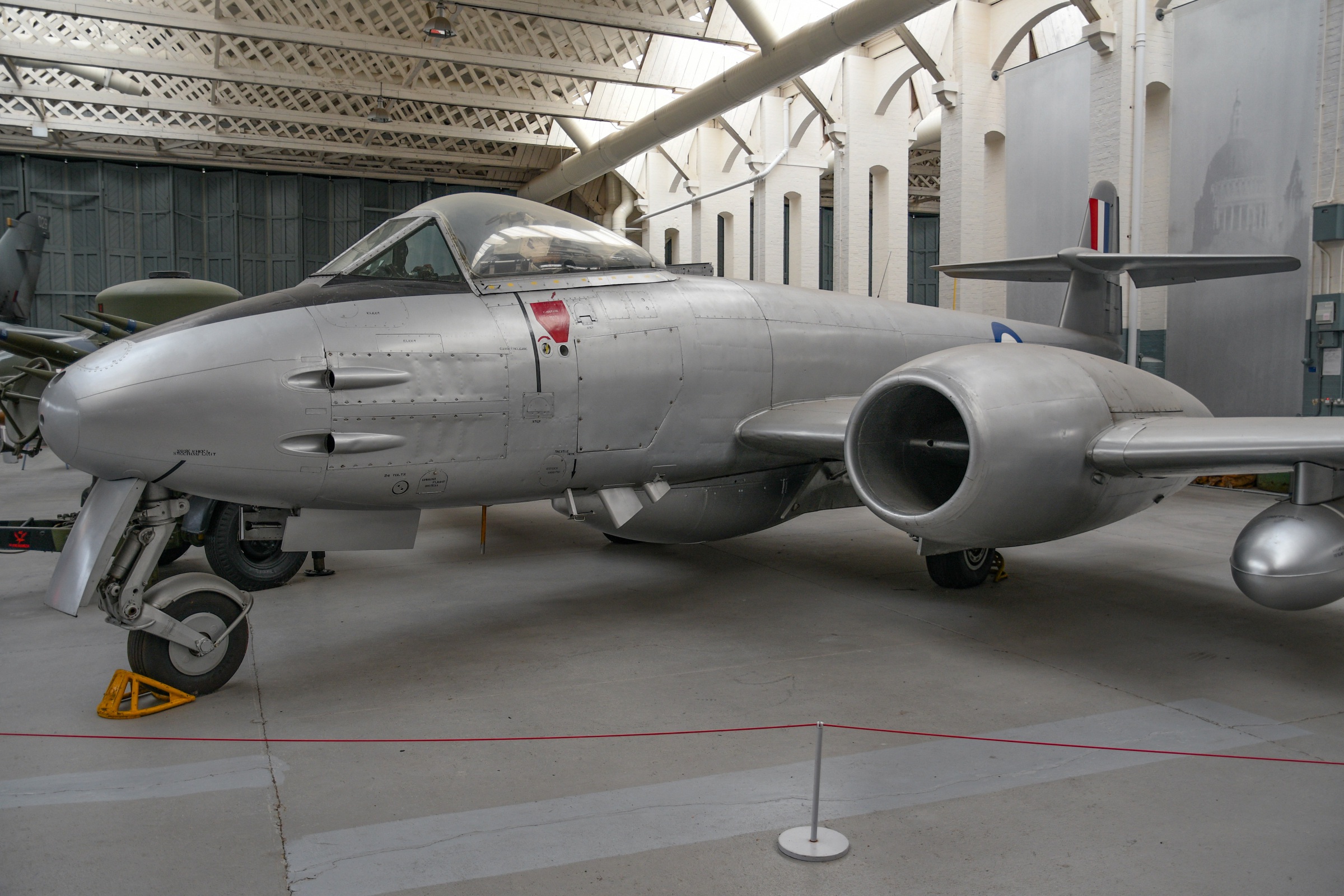 Meteor F.8