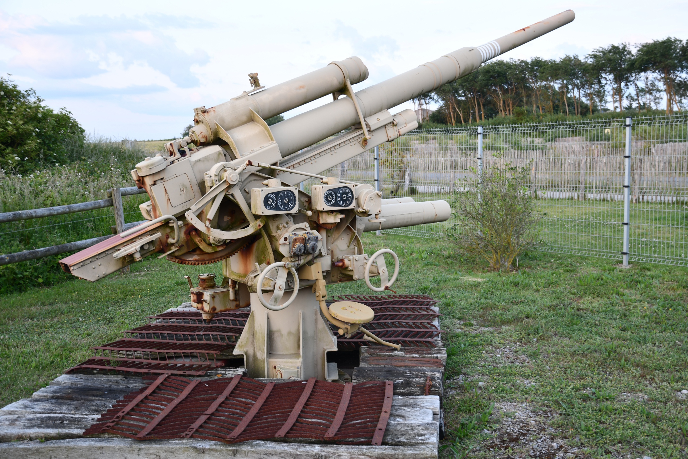 8.8 cm Flugabwehrkanone 36  (Audinghen, France) 