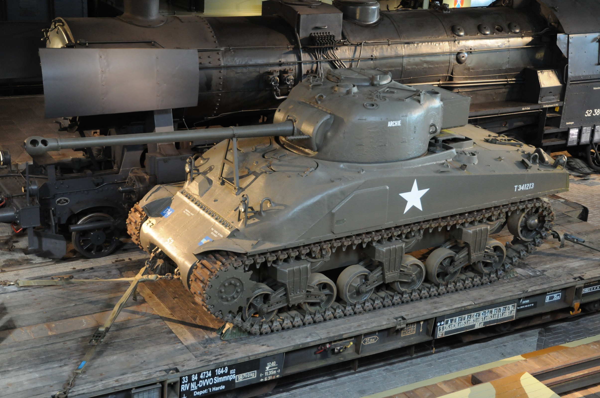 M4 Hybrid  Sherman Firefly IC 