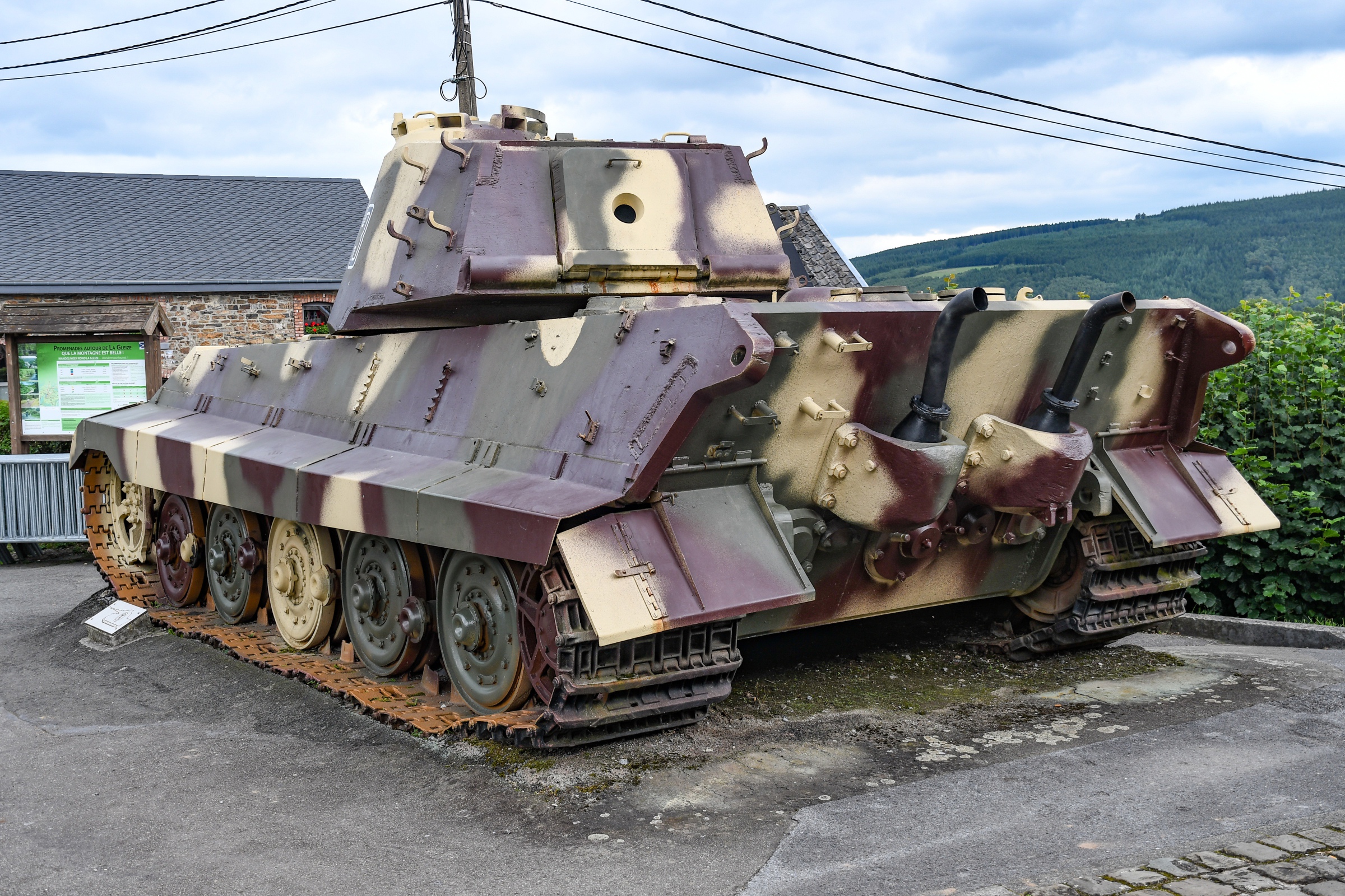 Pz.Kpfw. VI Ausf. B  Tiger II