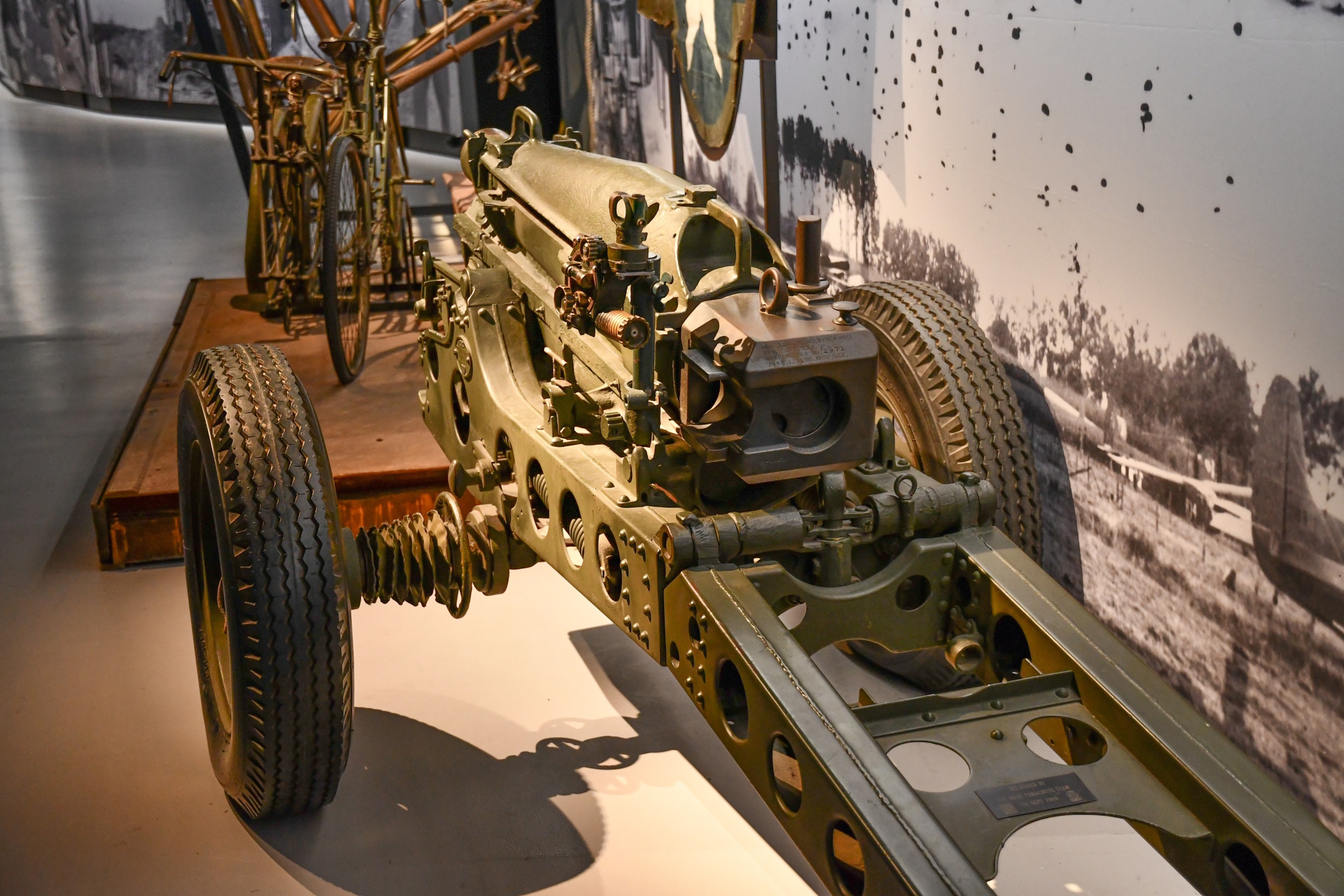 75 mm Pack Howitzer M1A1 