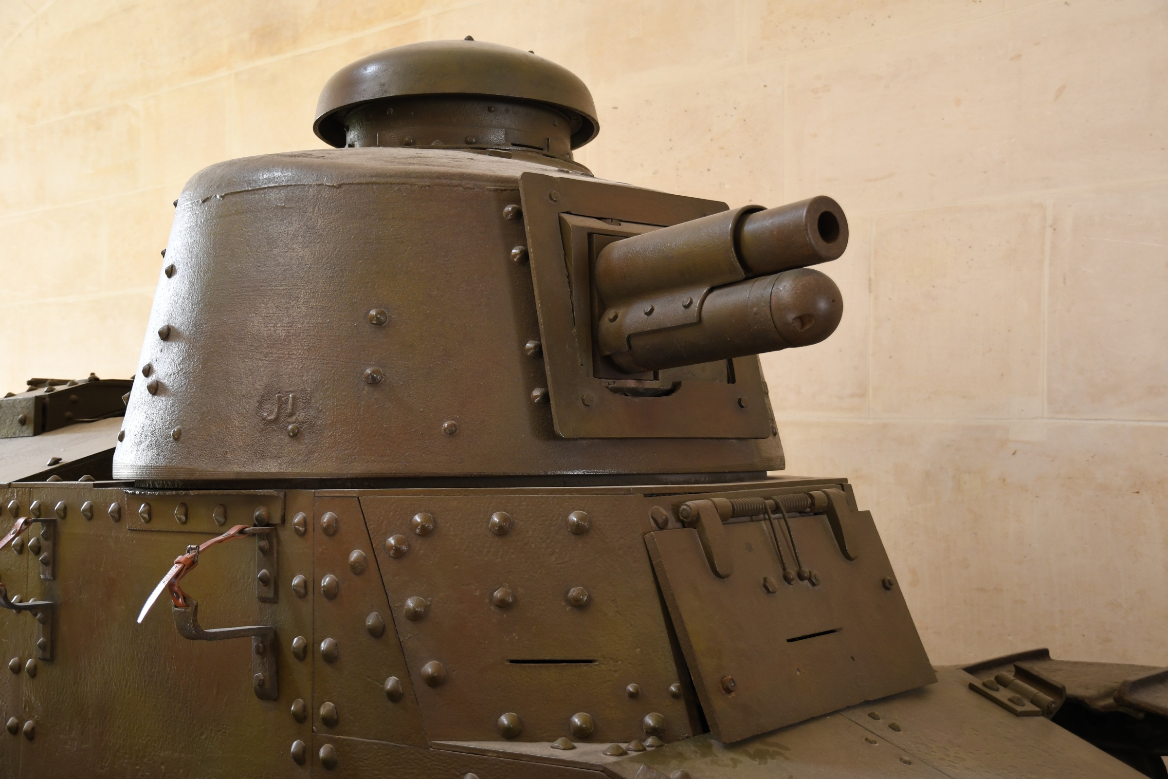 Renault FT Char Canon 