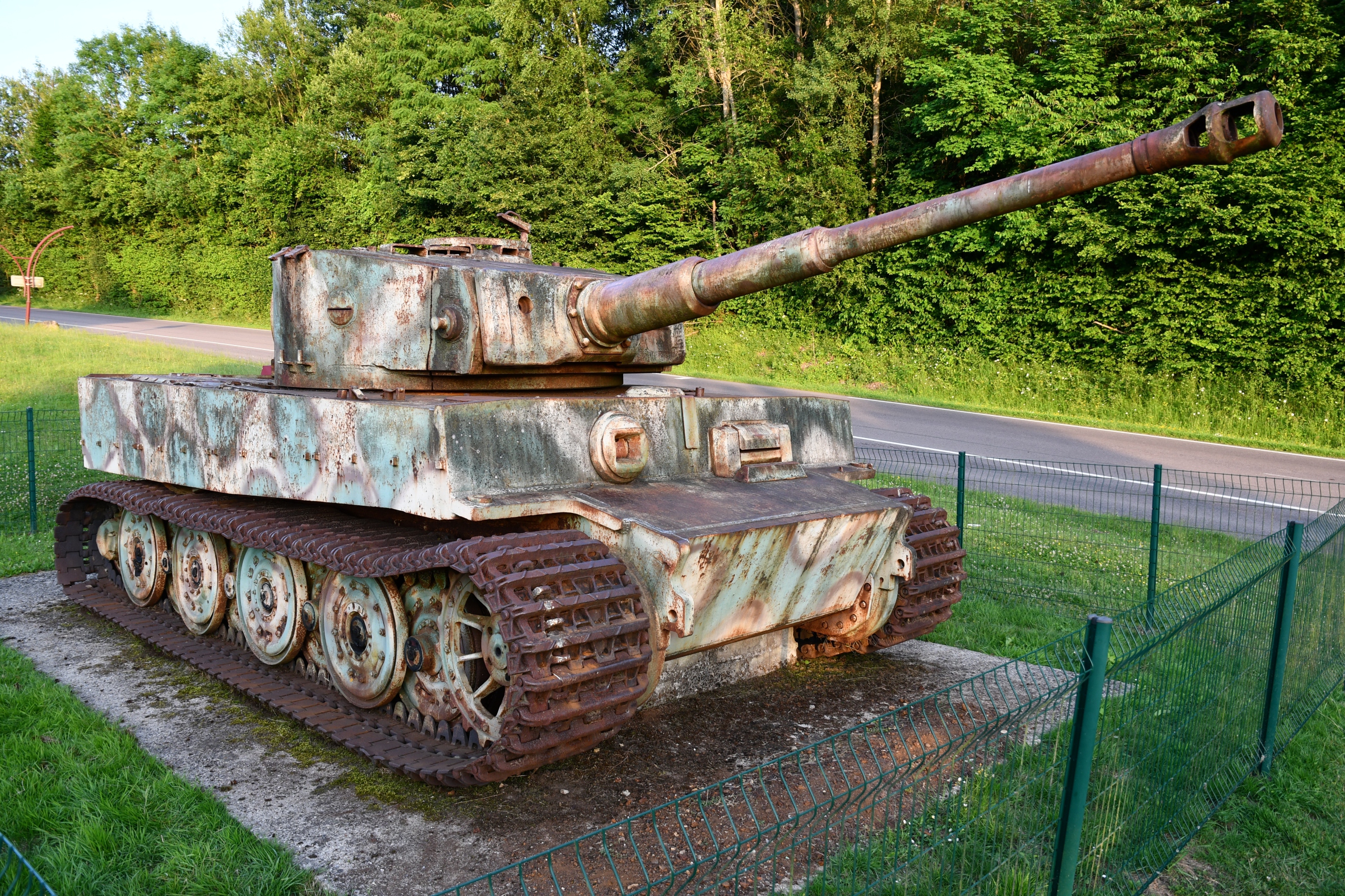 Pz.Kpfw. VI  Ausf. E  Tiger I 