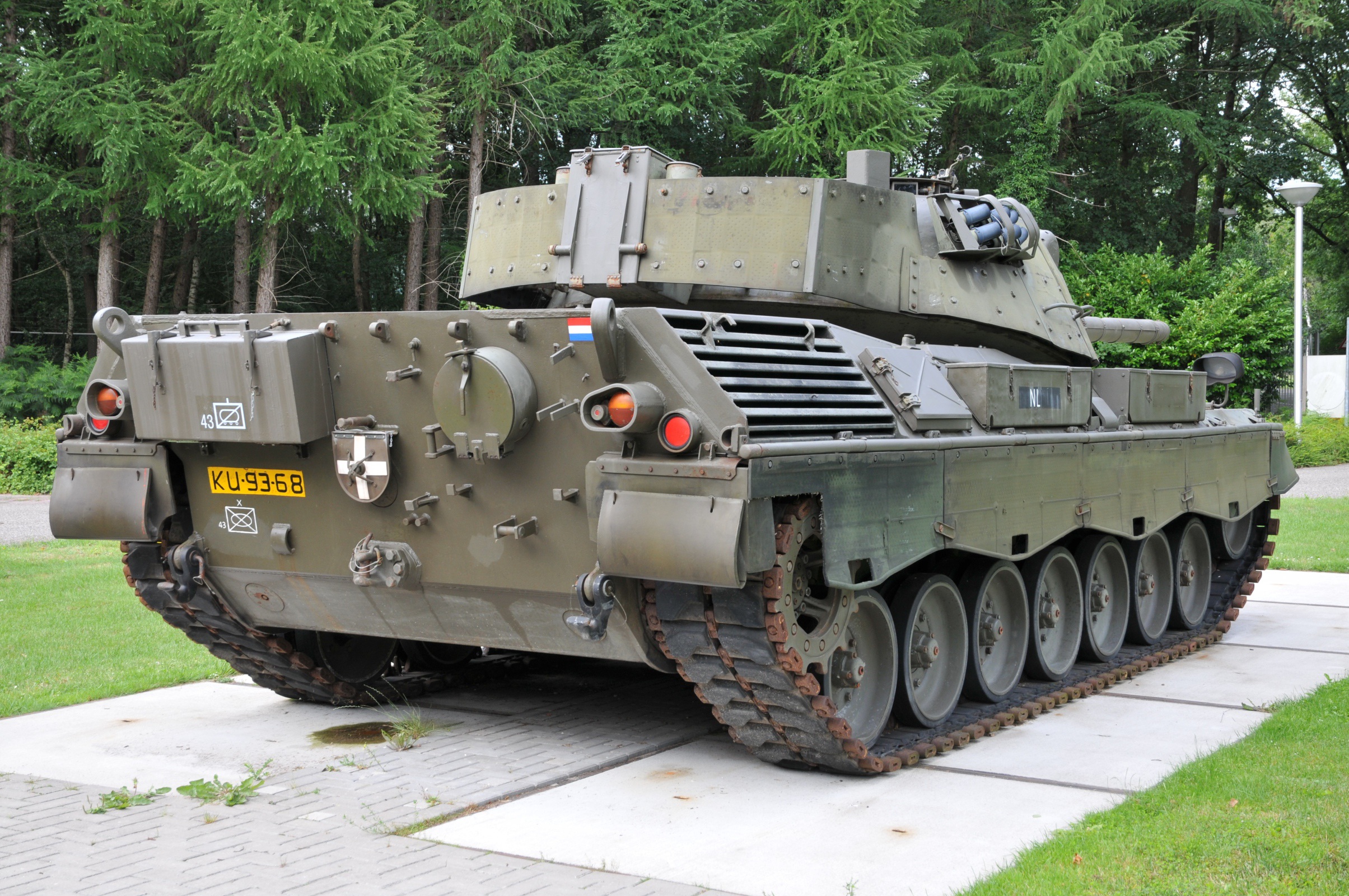 Leopard 1V
