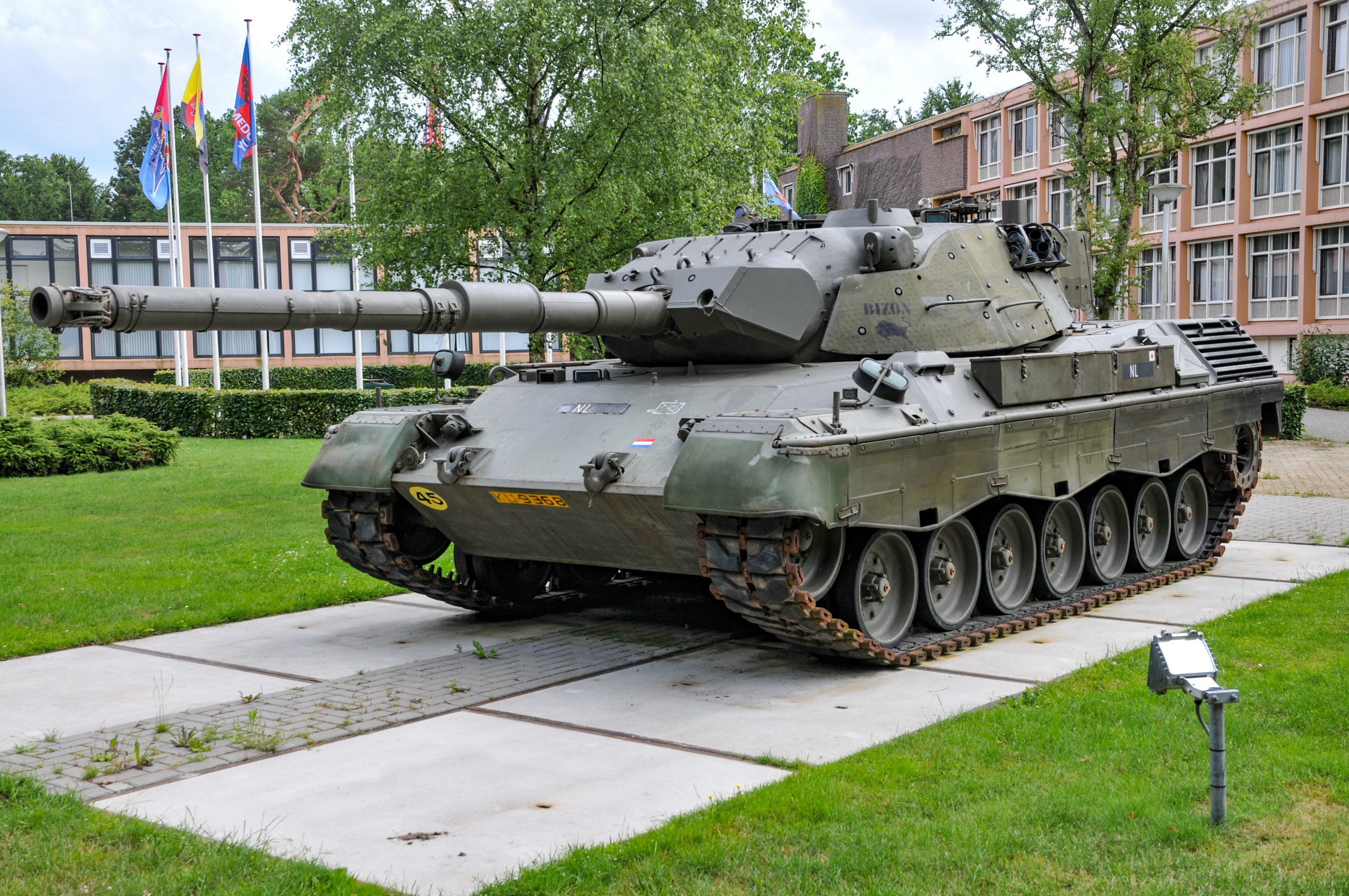 Leopard 1V