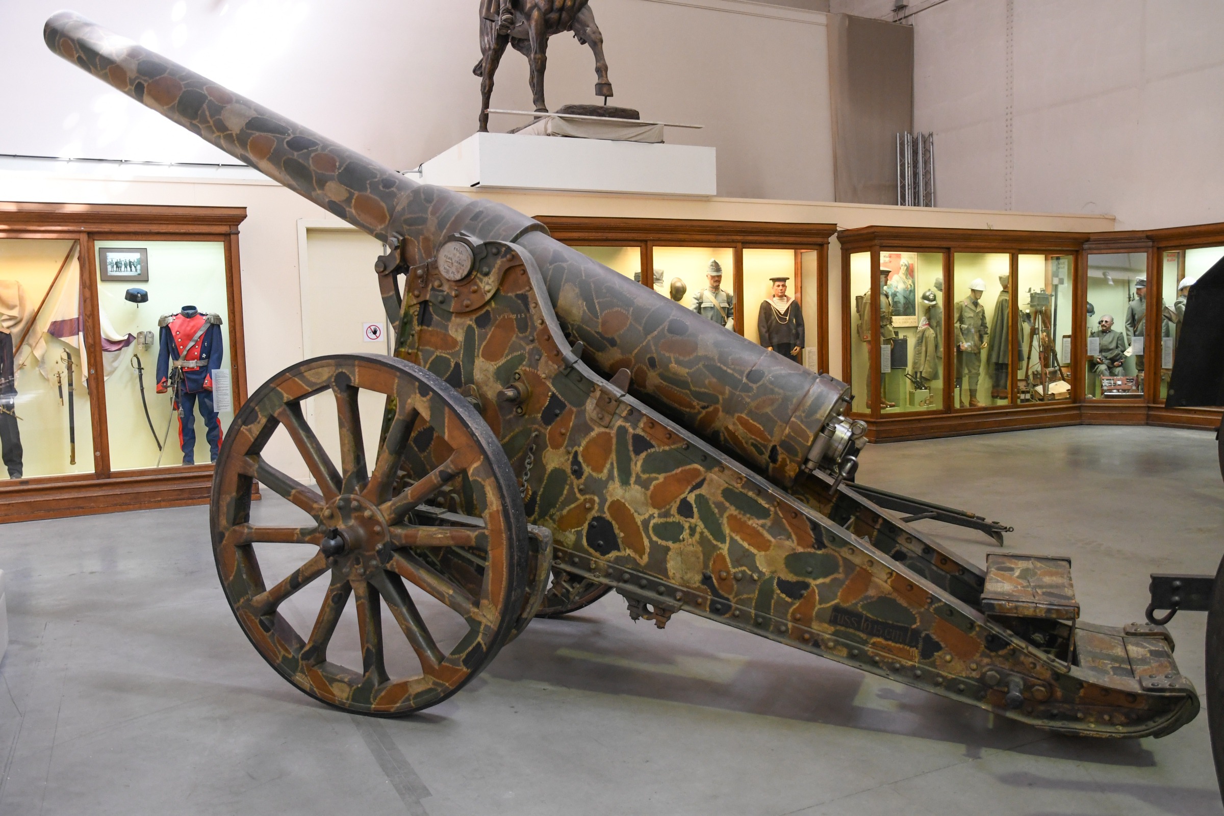 6 inch Siege Gun M1904 (152.4 mm)