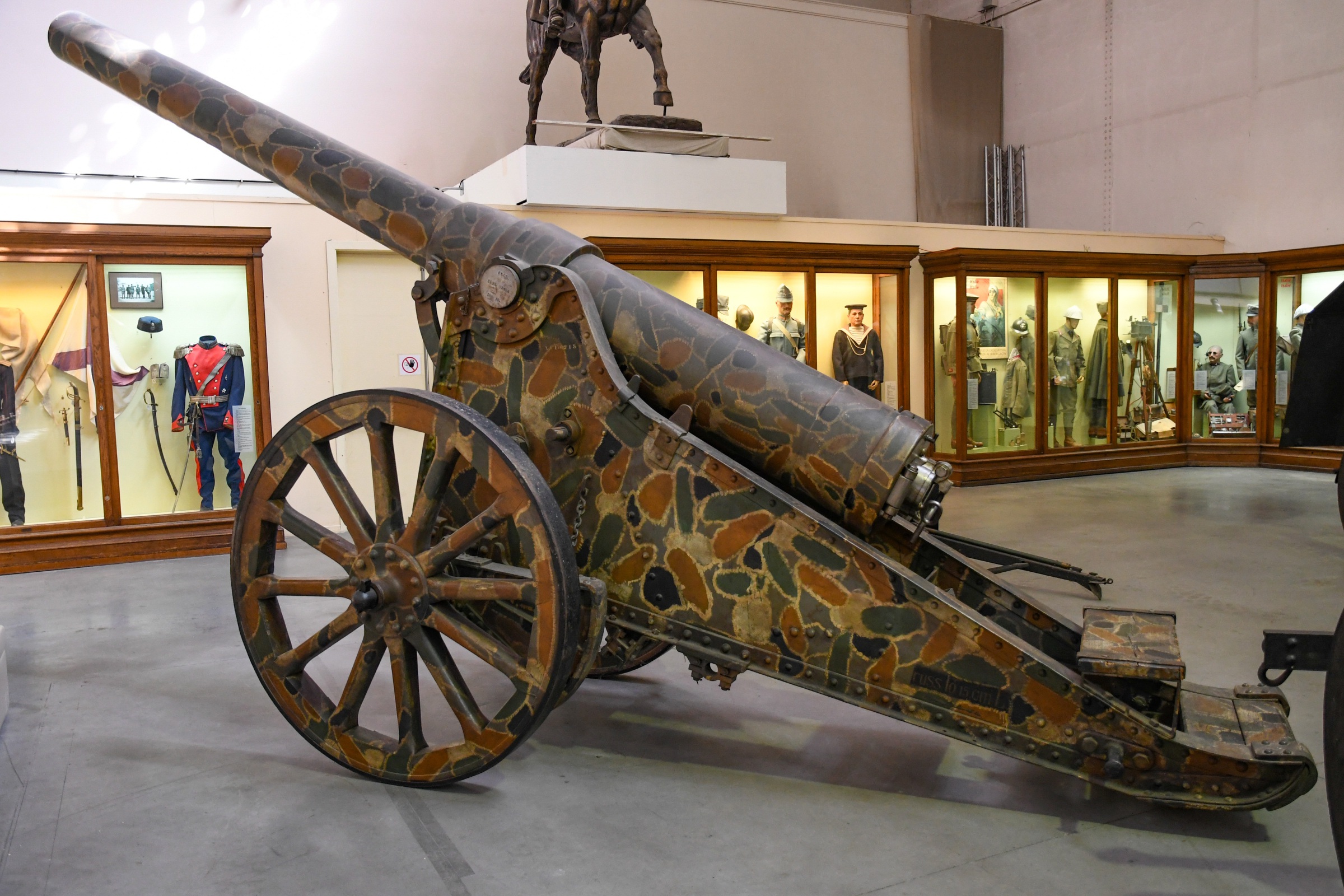 6 inch Siege Gun M1904 (152.4 mm)