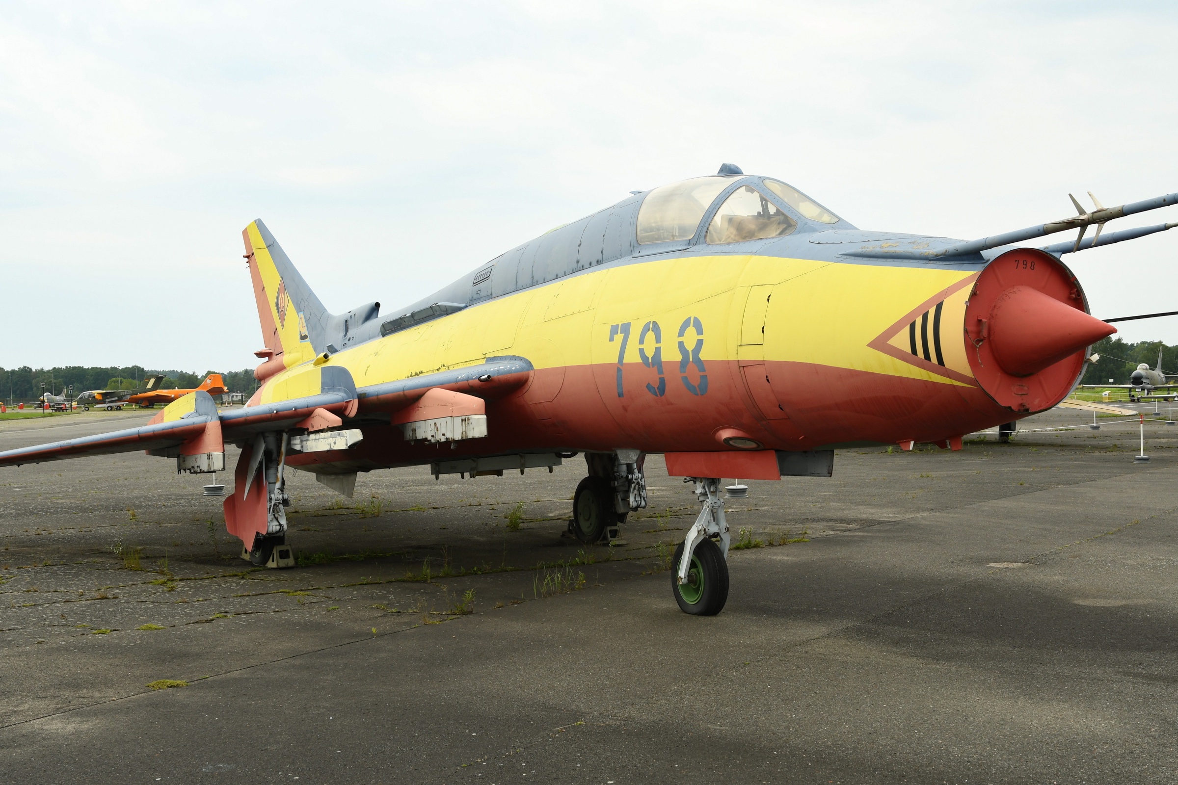 Sukhoi  Su-22M4  (Fitter-K)