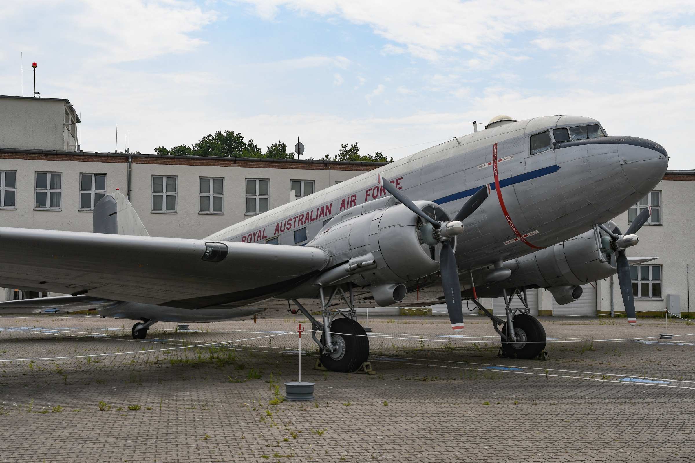 Douglas C47 Skytrain 