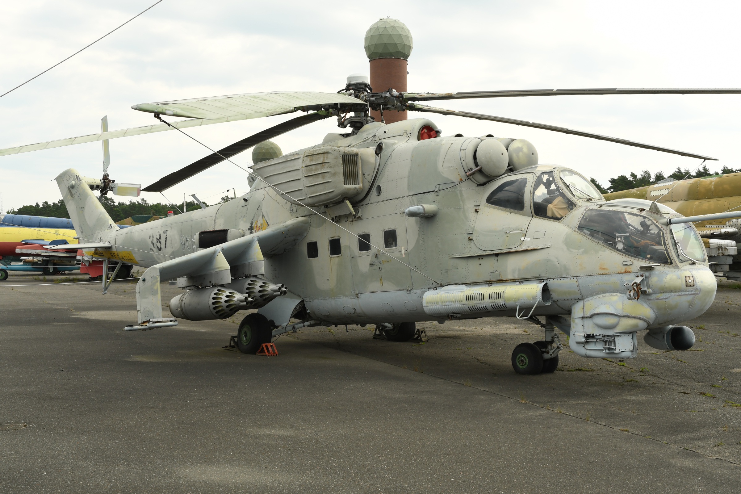 Mi-24P  (Hind-F)