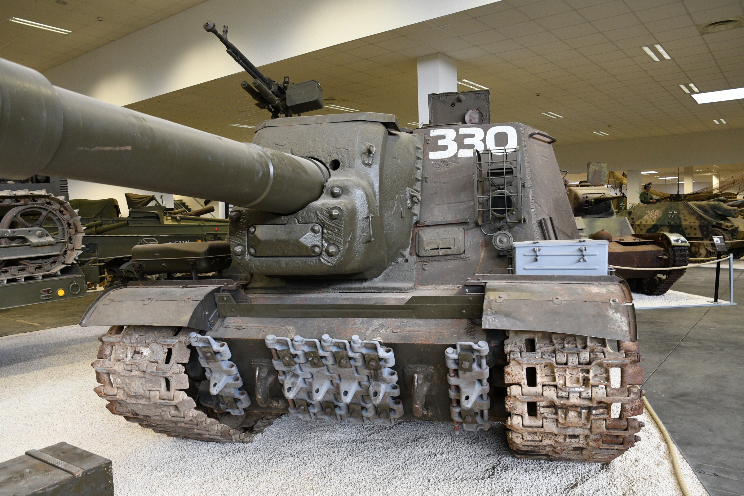 ISU-152