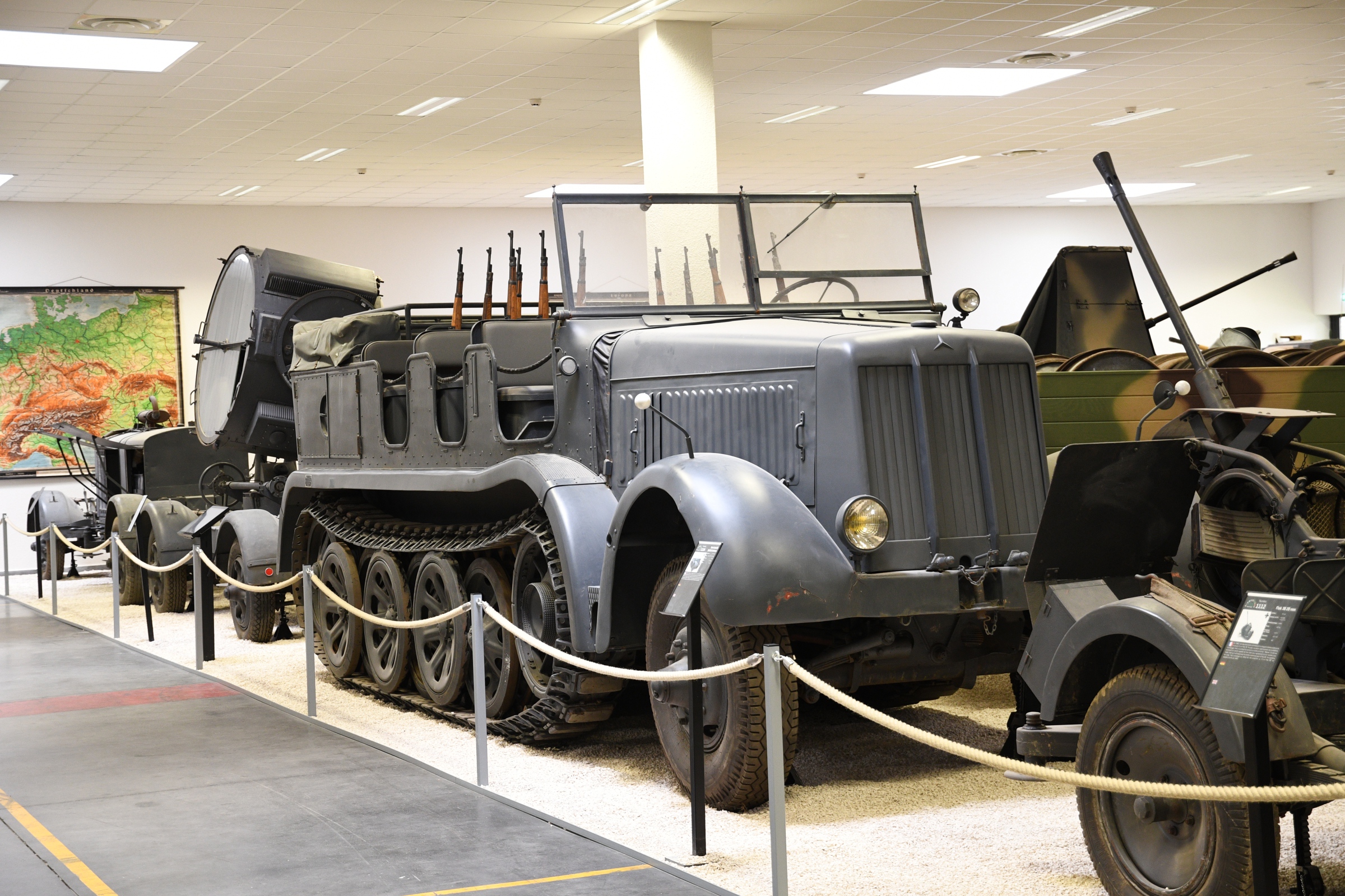 Schwerer Zugkraftwagen 12 t, Sd.Kfz. 8