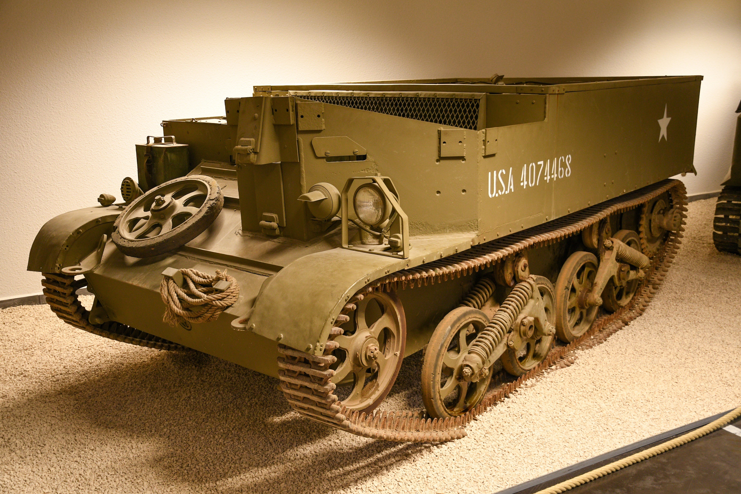 Universal Carrier T16 Universal Carrier T16