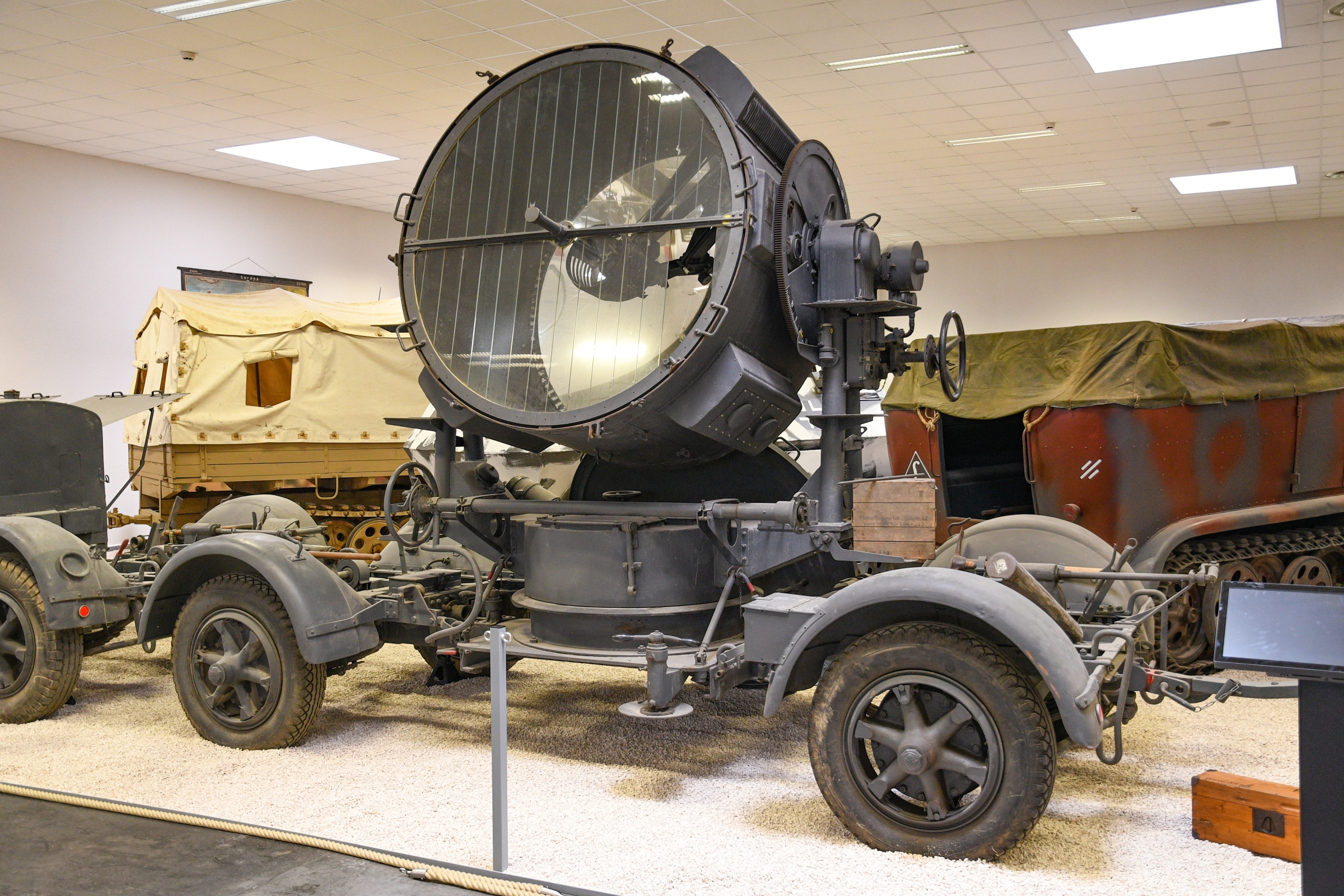 150 cm Flakscheinwerfer 34