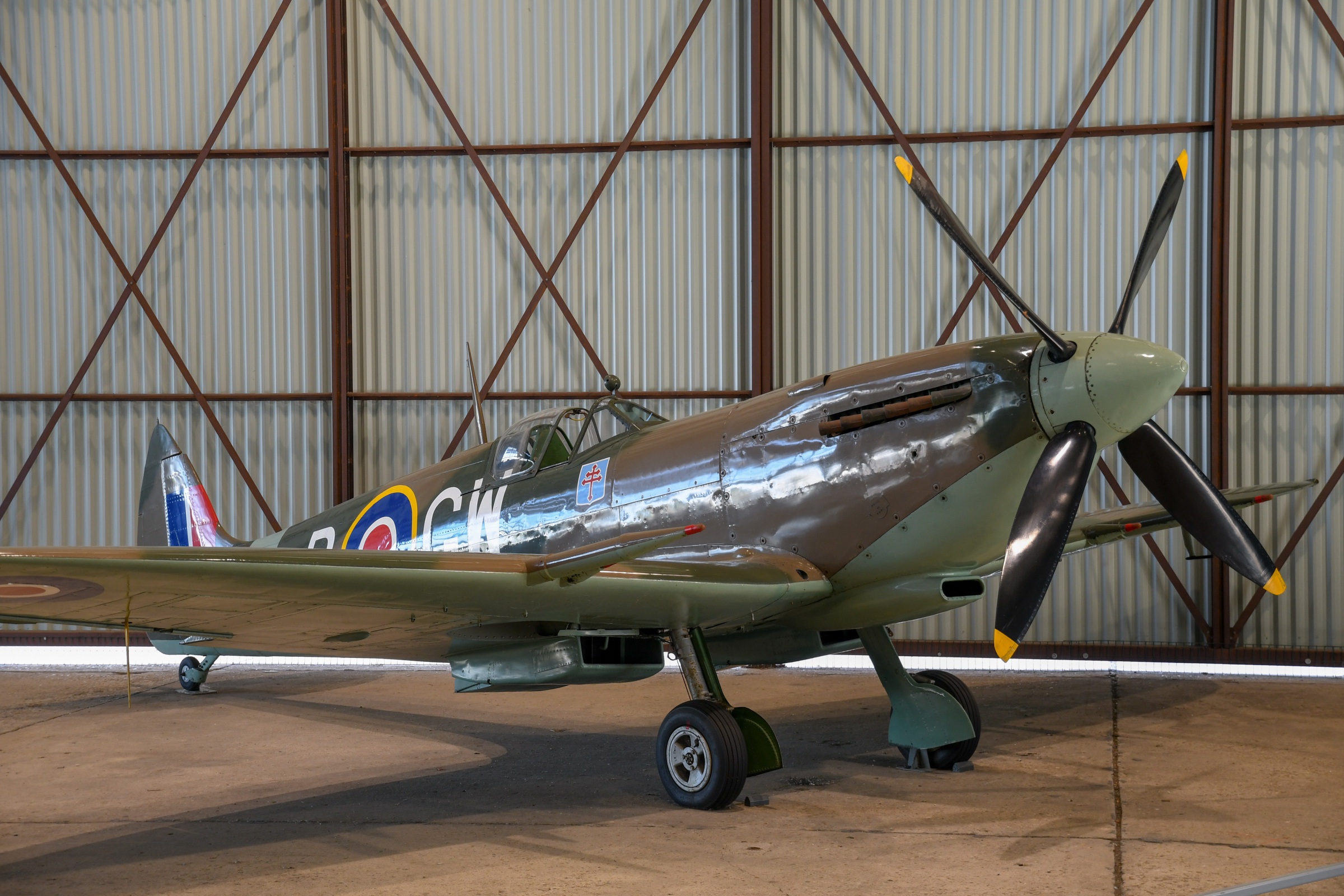 Supermarine Spitfire LF Mk. XVI