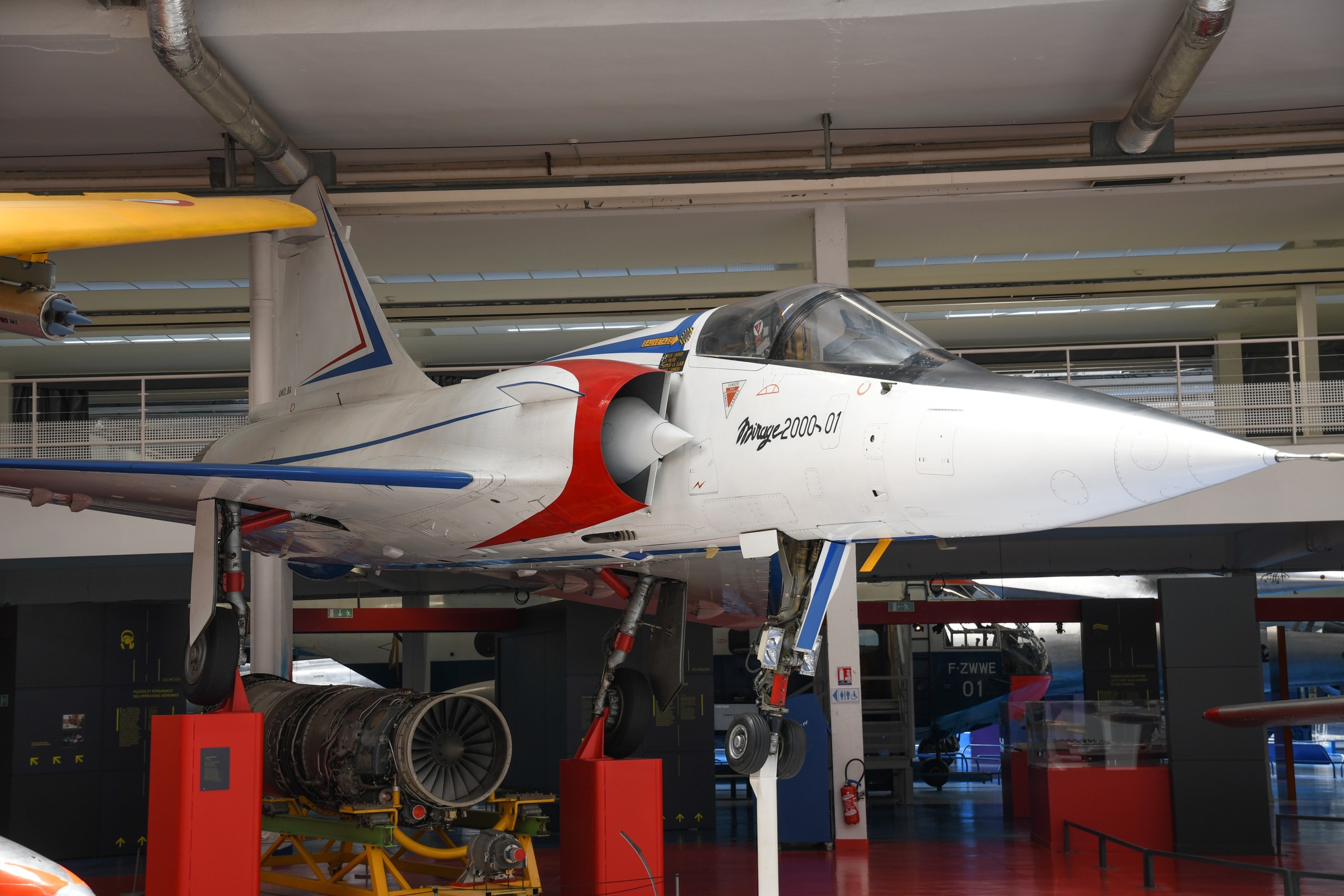 Dassault Mirage 2000