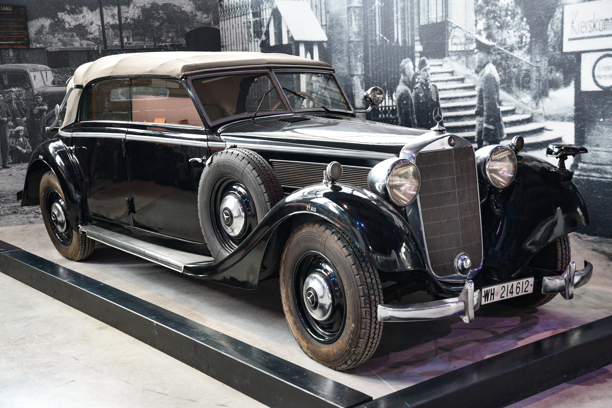 Mercedes Benz 320 Pullman Cabriolet F