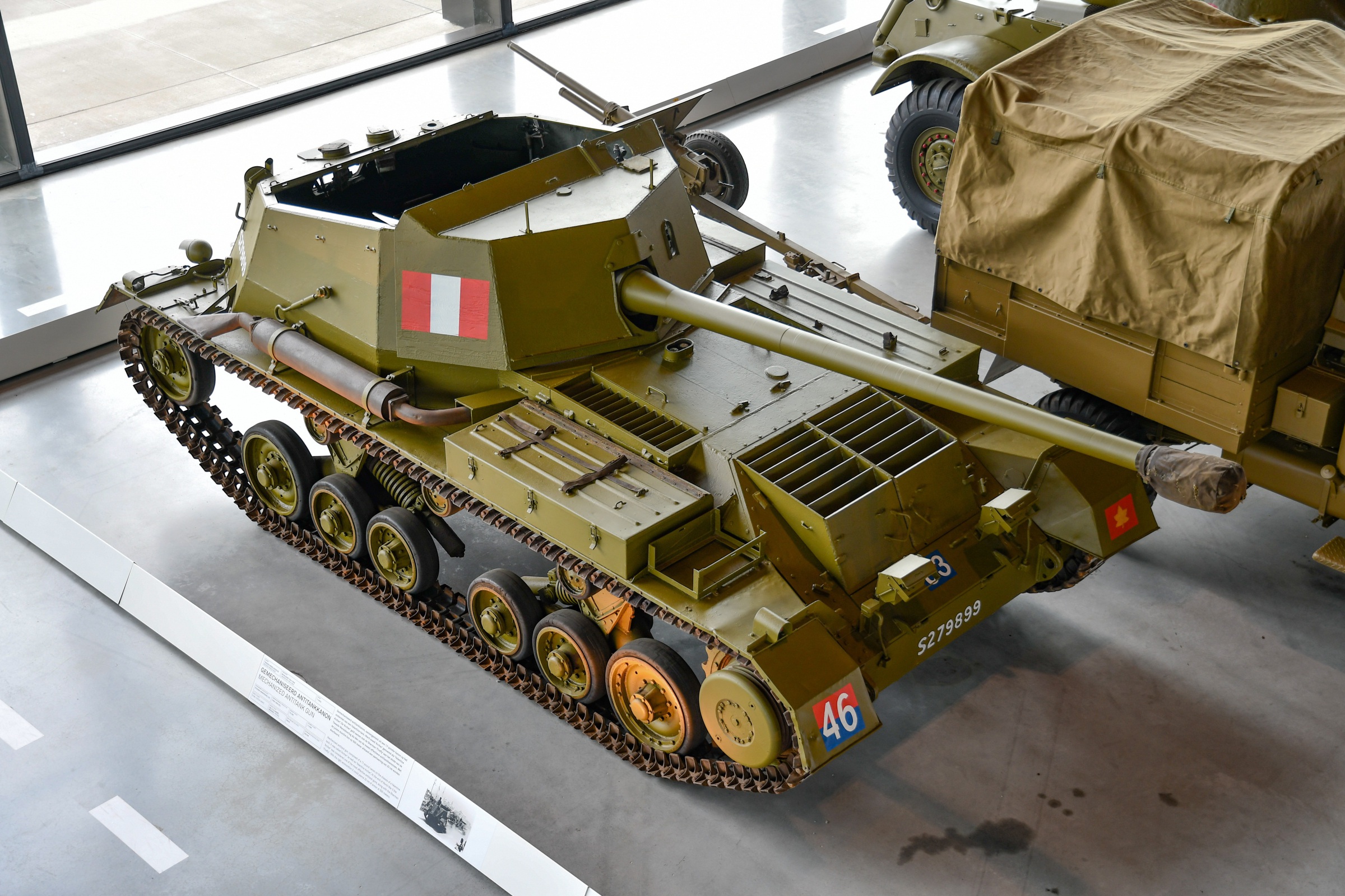 Archer 17pdr SP.  
