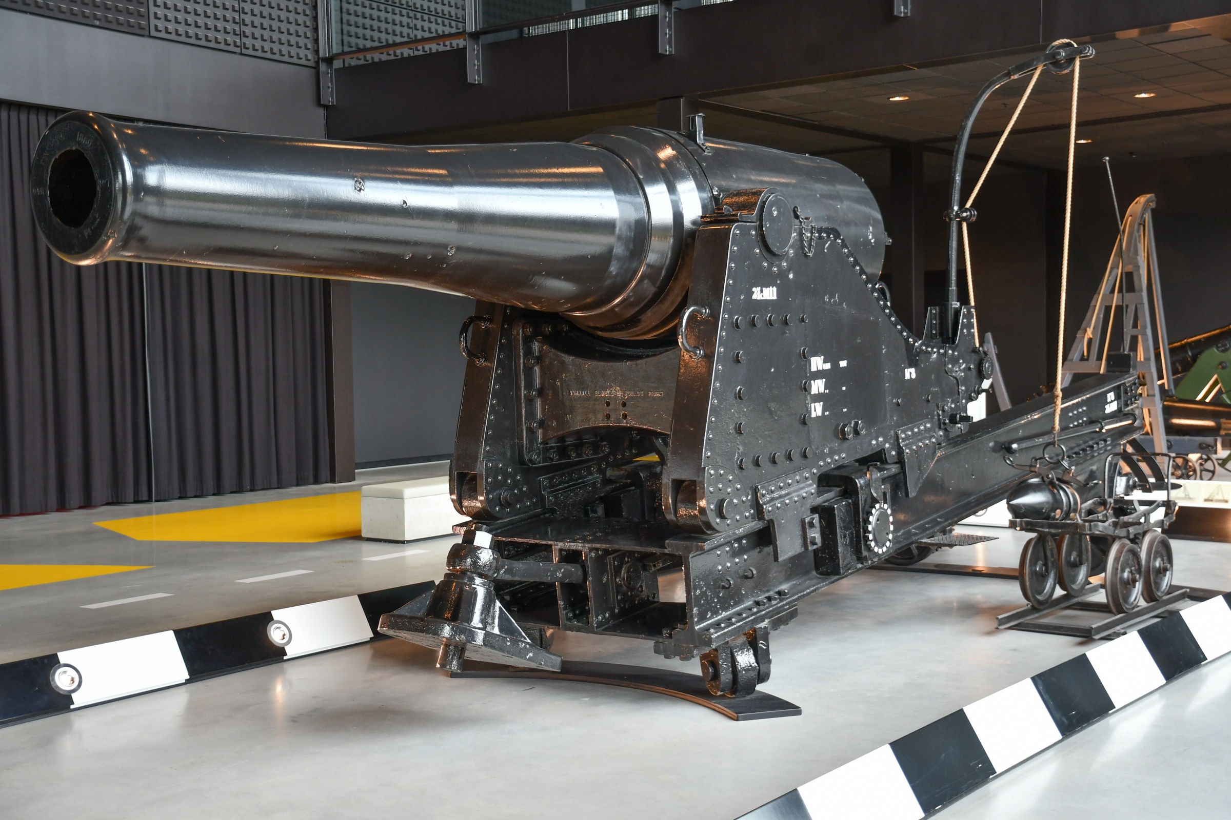 24 cm Iron Cannon