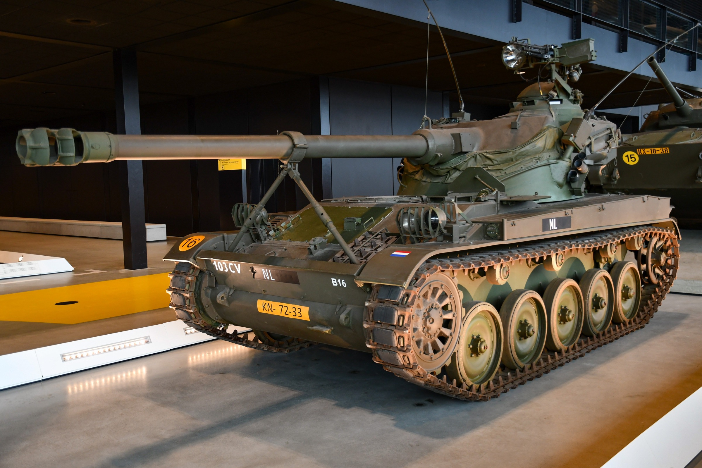 AMX-13