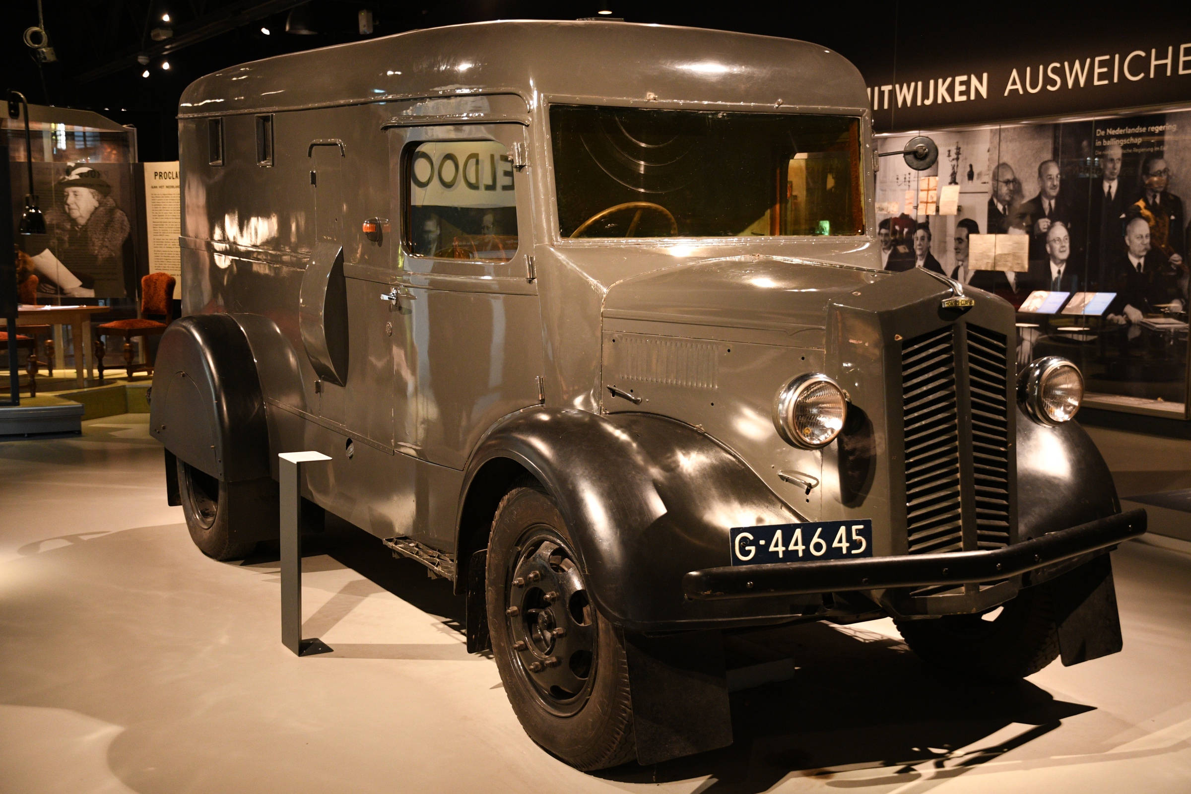 Escape Car Dutch Royal Family 1940
