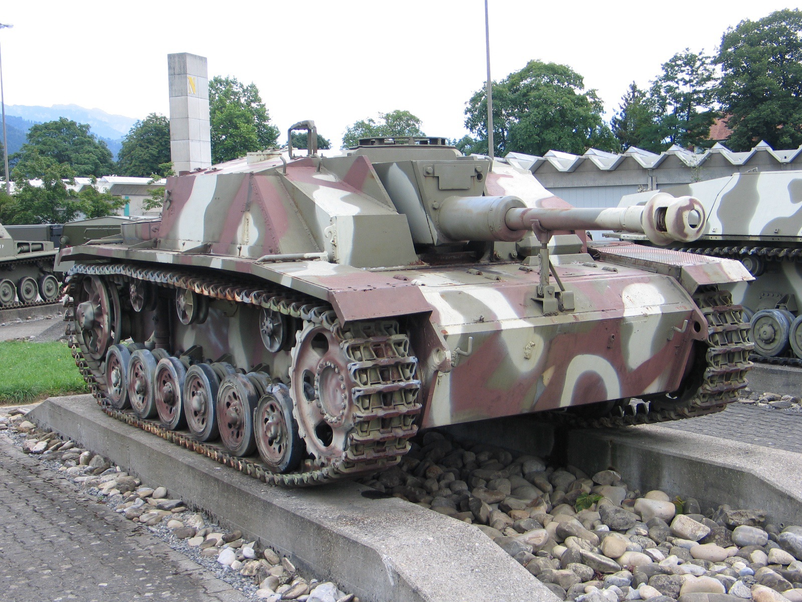 Sturmgeschütz III Ausf. G (Sd.Kfz 142) Sturmgeschütz III Ausf. G (Sd.Kfz 142)