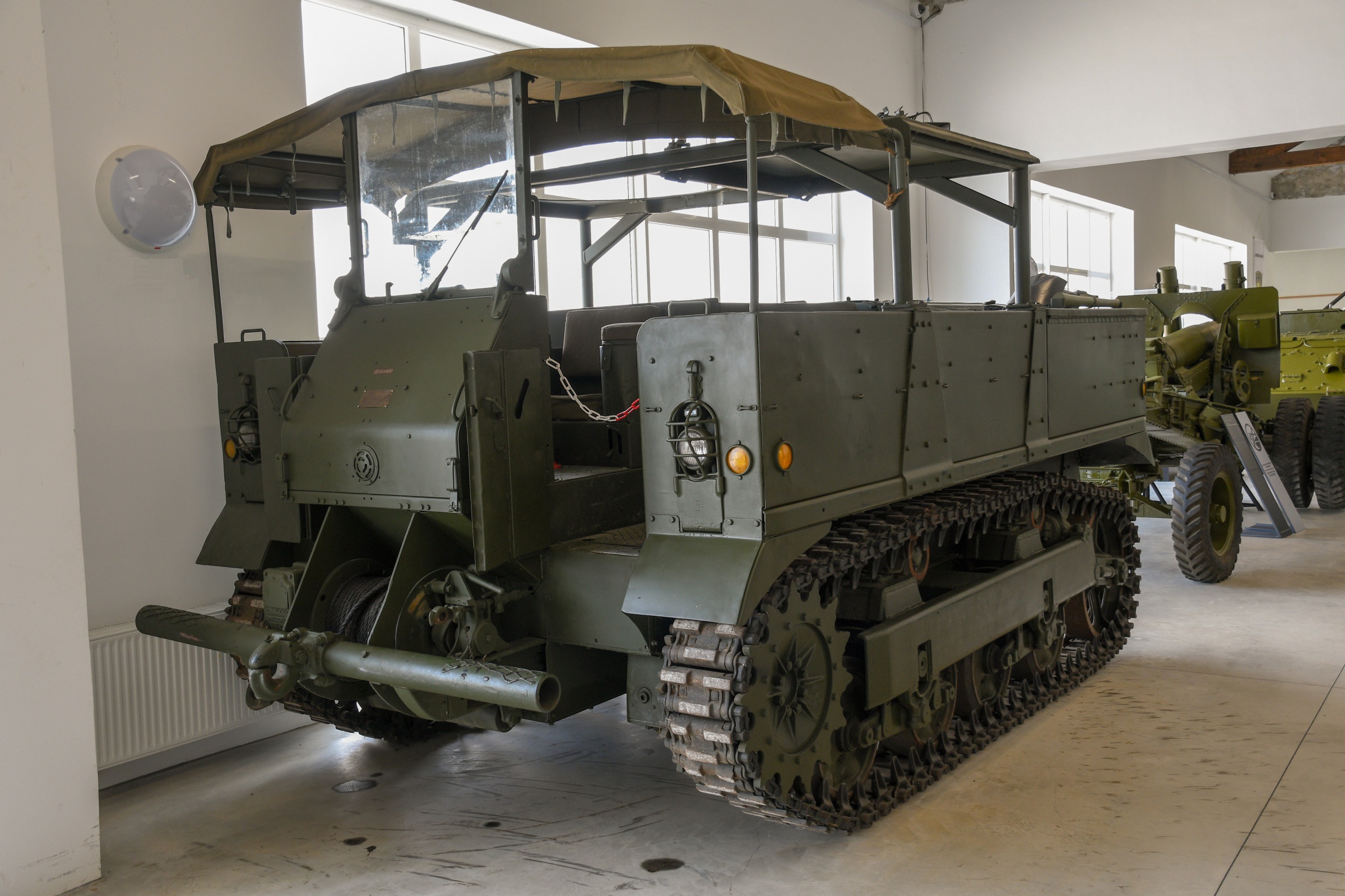 M5 High Speed Tractor