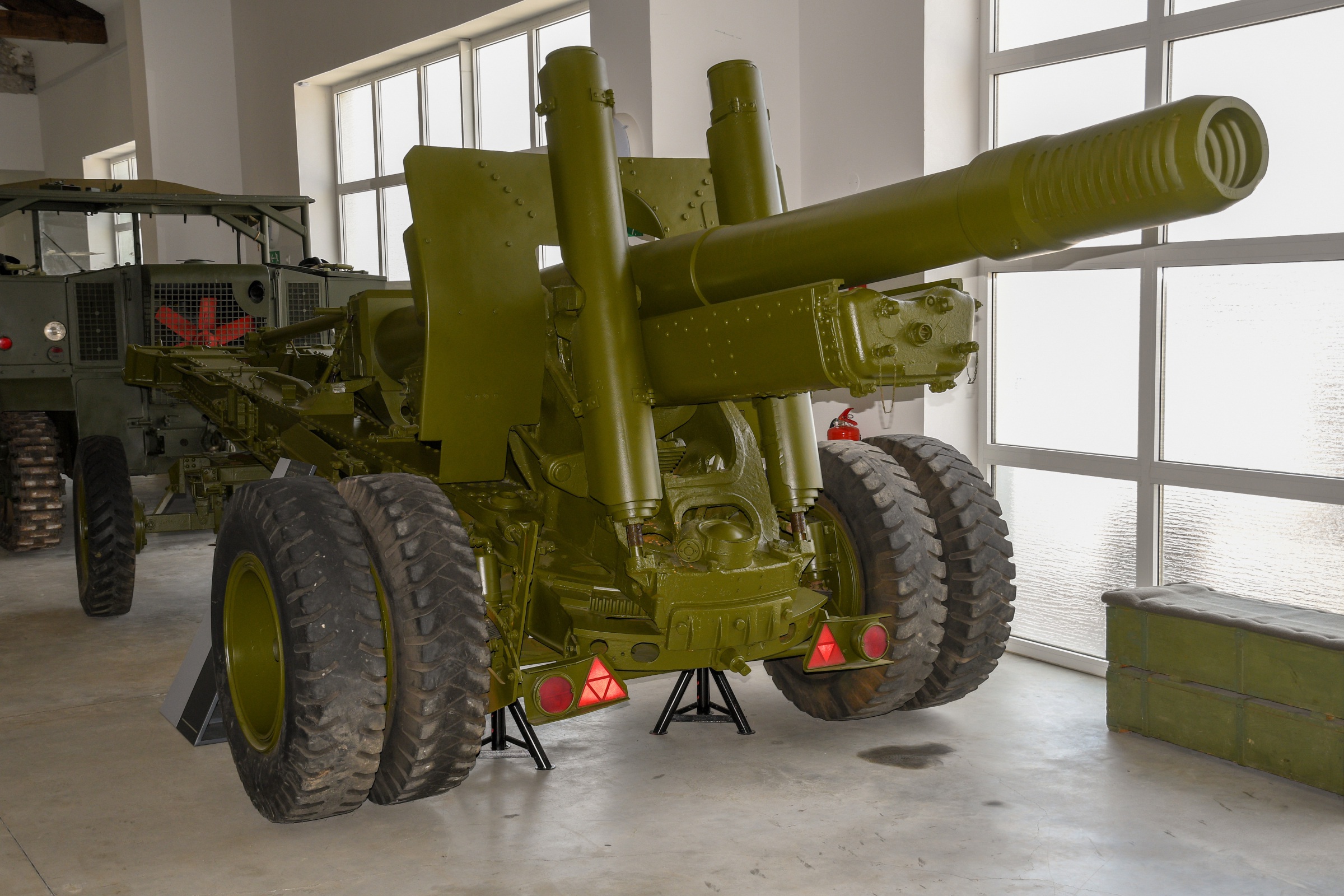 152 mm Howitzer Gun M1937  (ML-20)