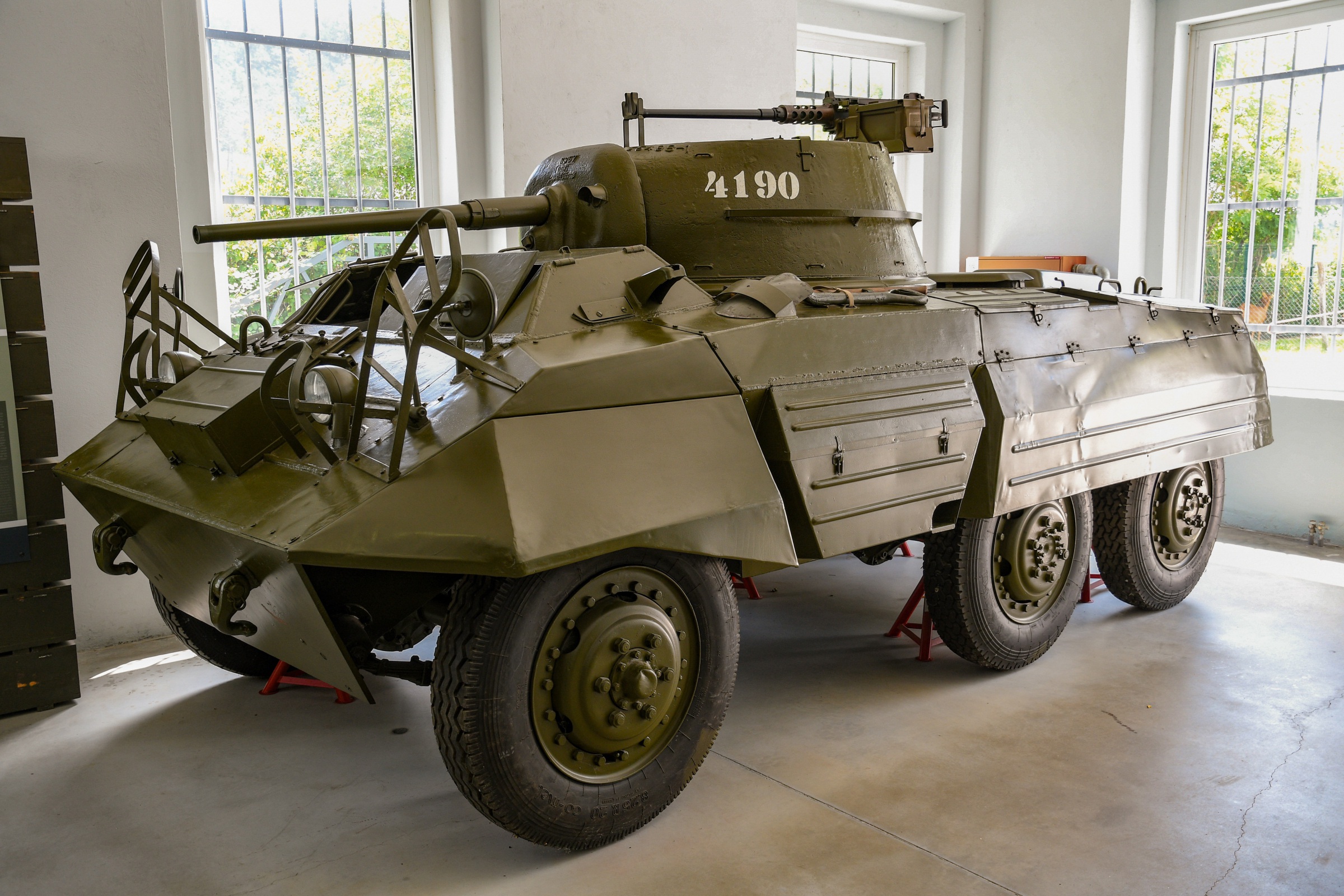 M8 Greyhound