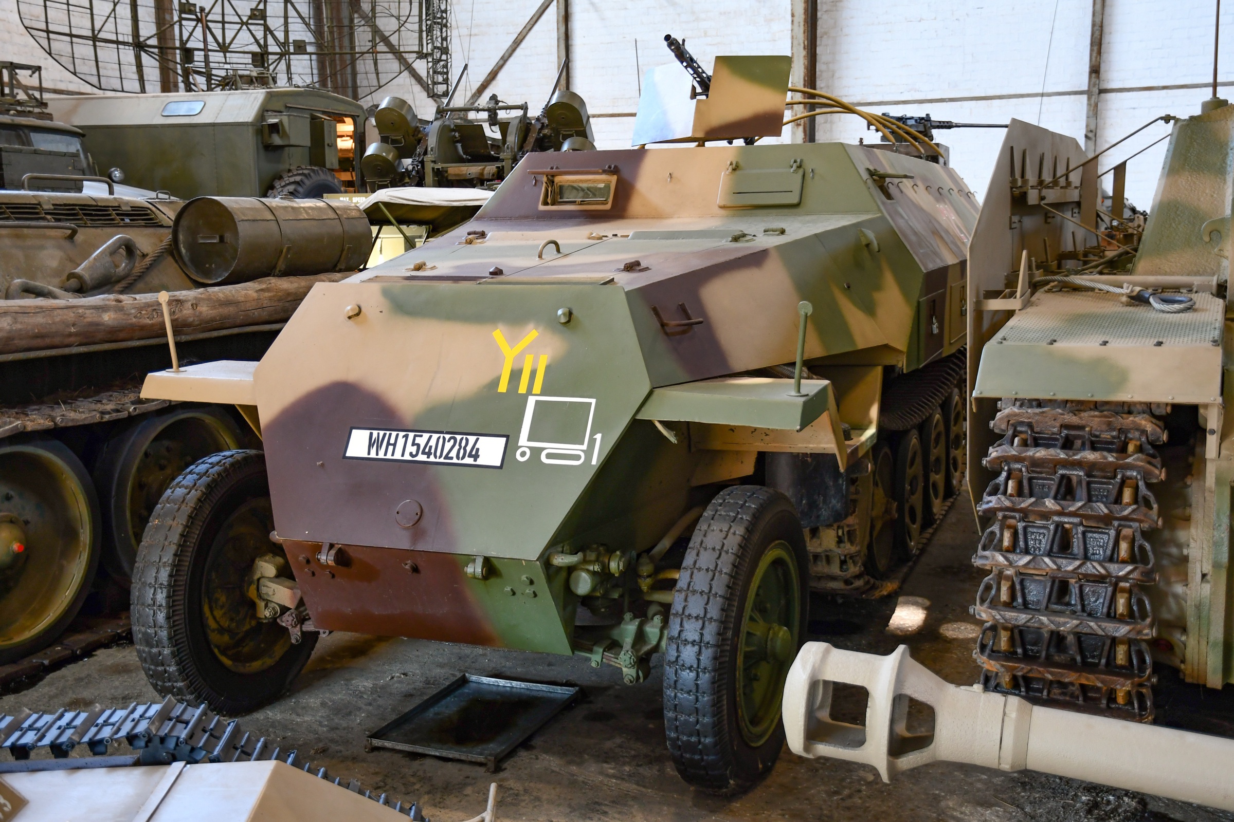 Sd.Kfz 251  (OT-810)