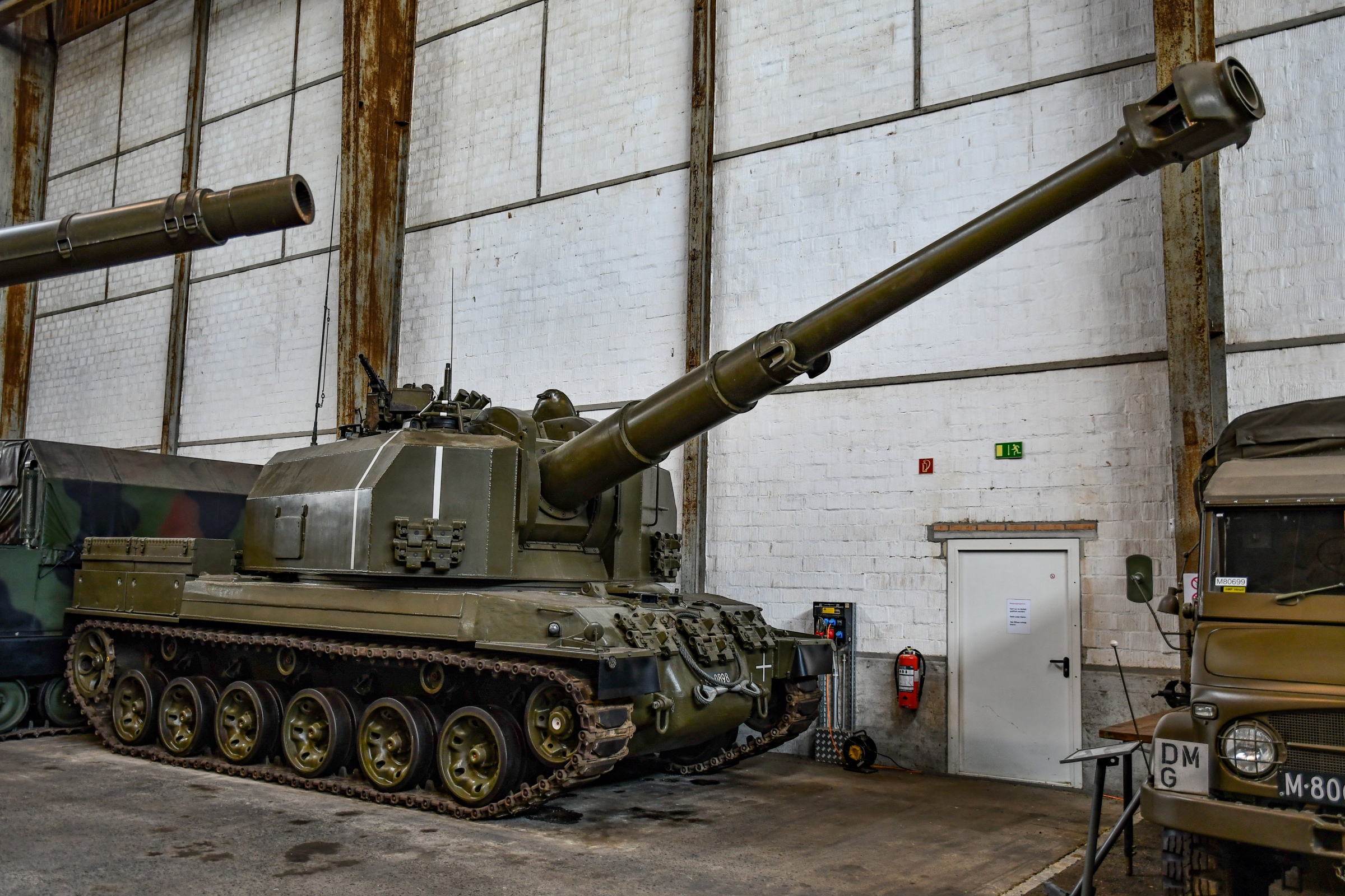 155 mm Panzerartilleriekanone 68 
