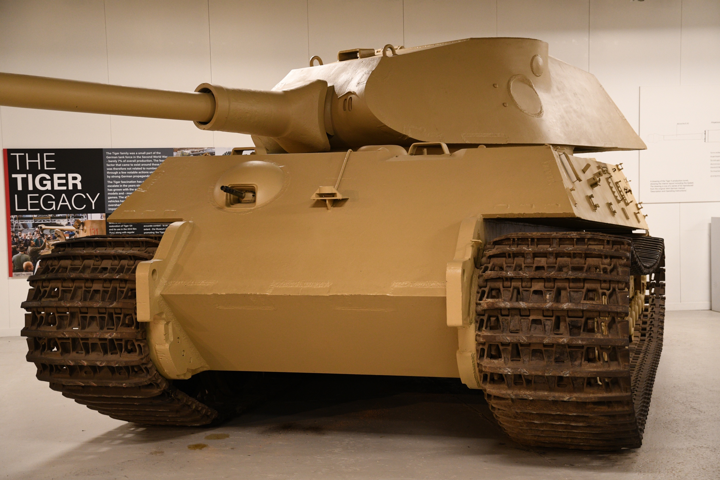 Pz.Kpfw. VI Ausf. B  Tiger II  (Early Turret)