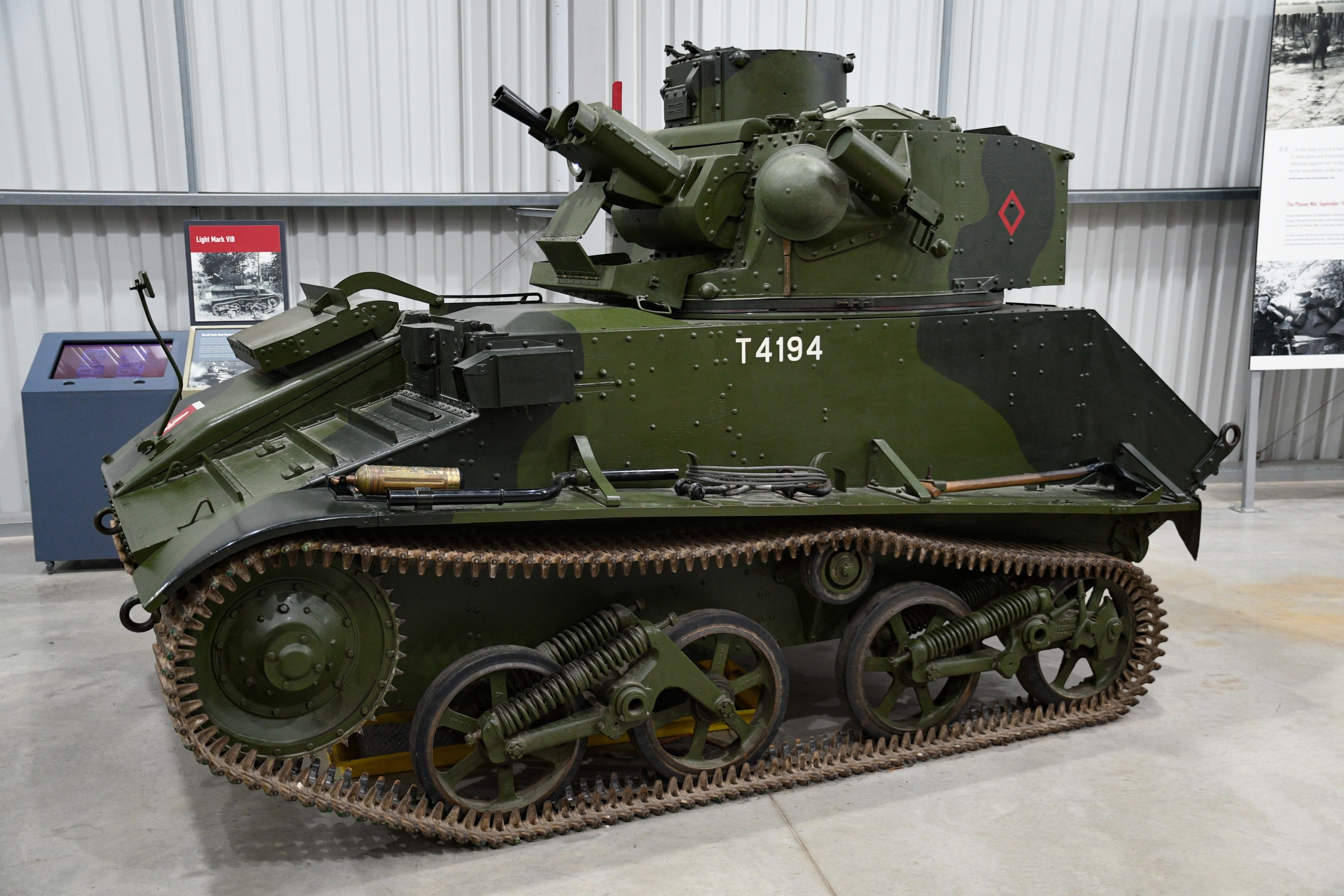 Vickers Light tank Mk. VIB Vickers Light tank Mk. VIB