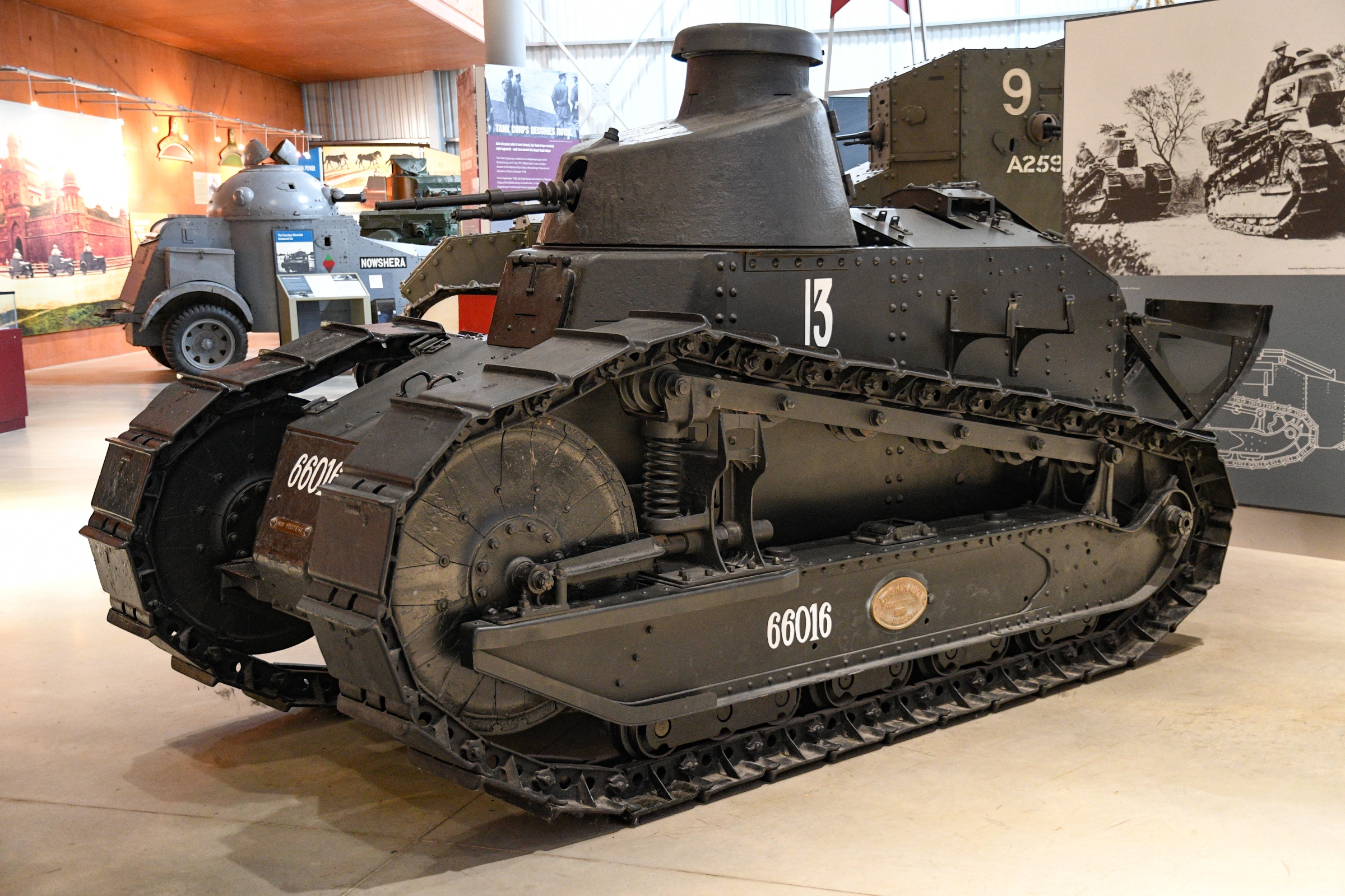 Renault FT  Char Mitrailleuse